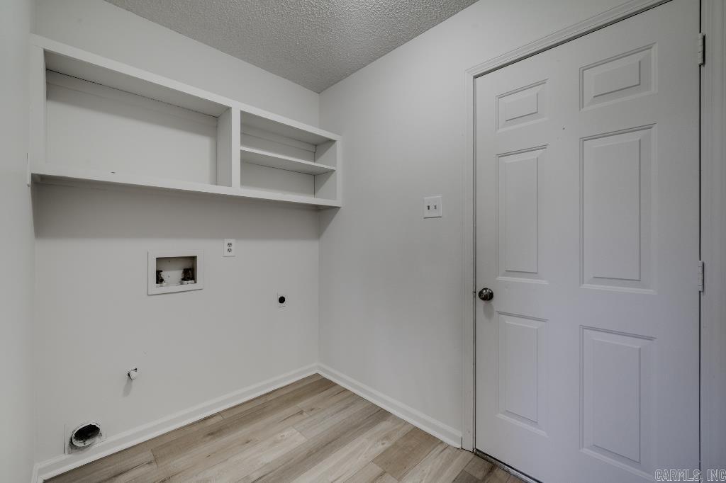 NORTHLAKE - Residential