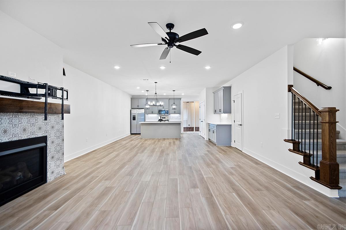 MIDTOWN BRYANT - Residential