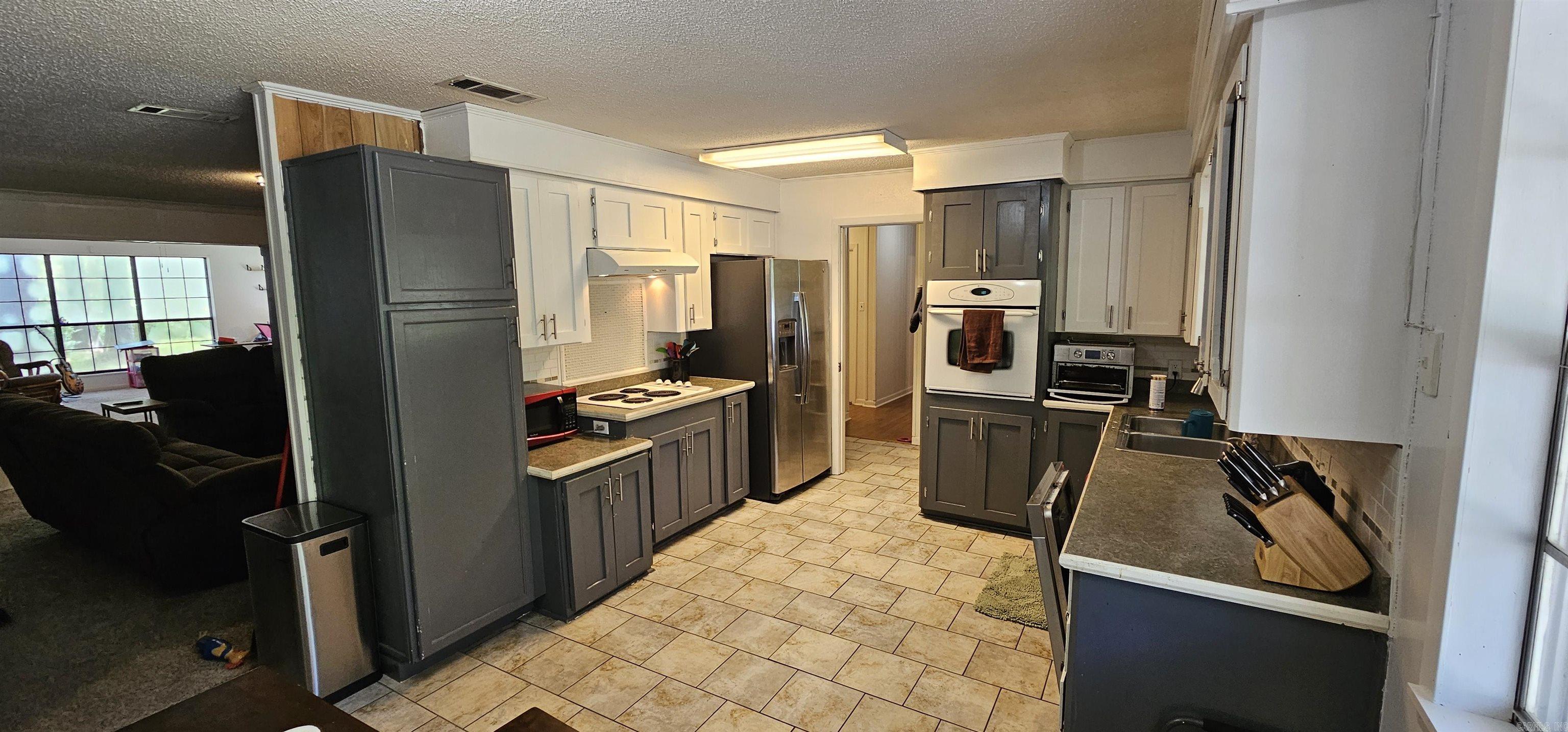 WESTWOOD - Residential