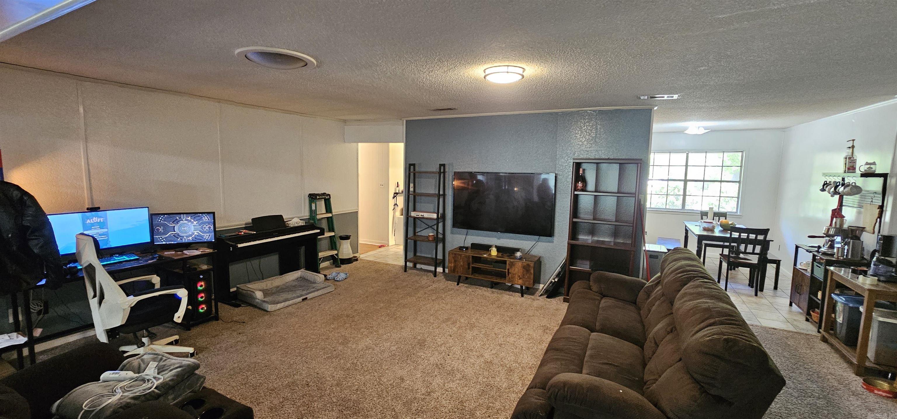 WESTWOOD - Residential