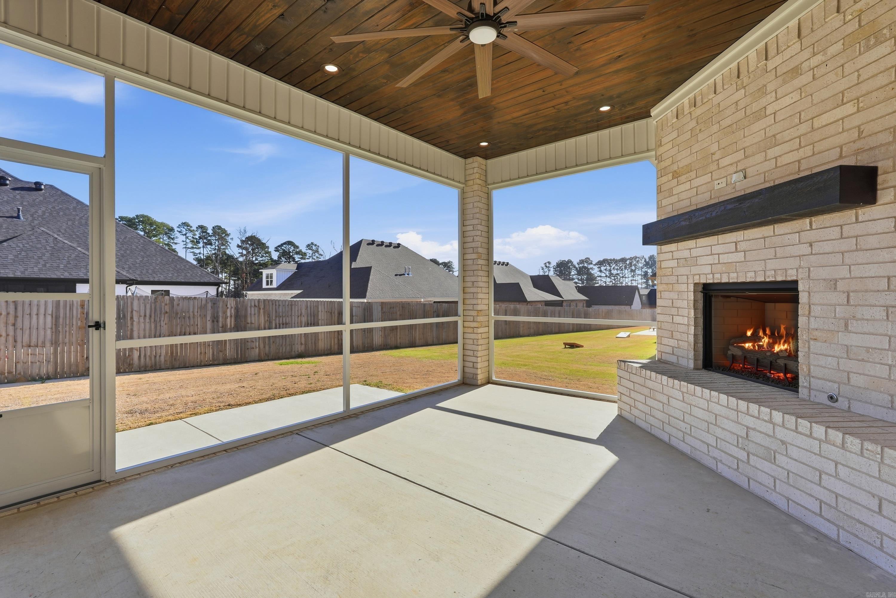 Lands End Estates - Residential