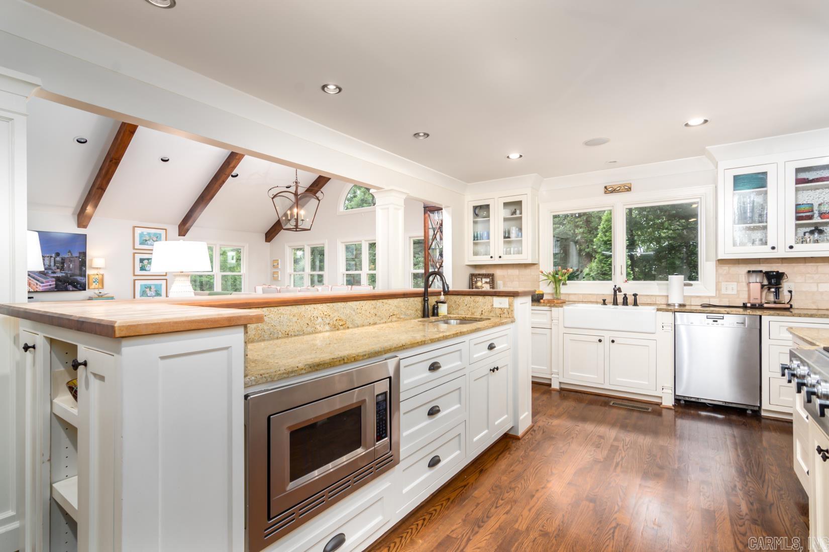 PLEASANT VALLEY - Residential