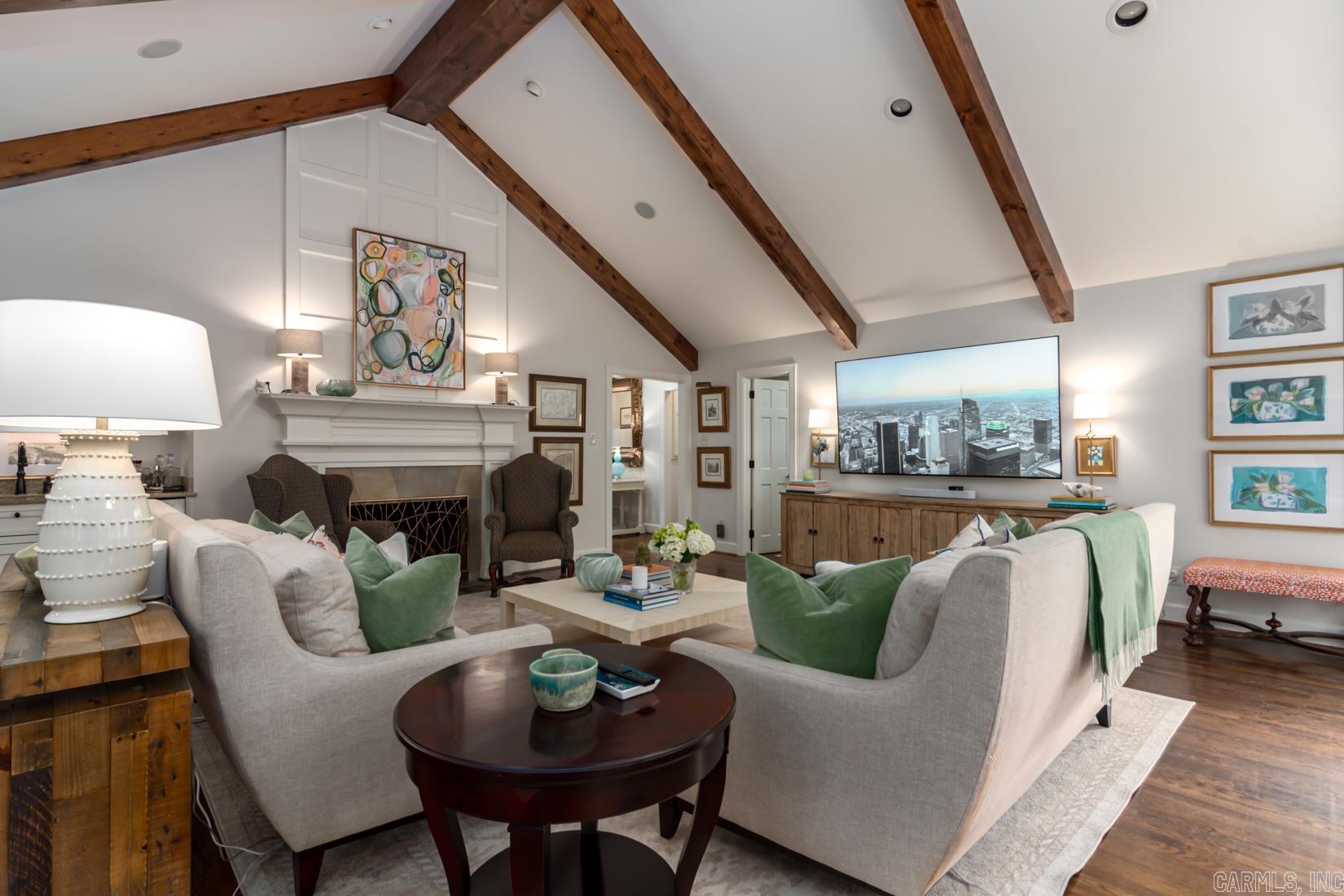 PLEASANT VALLEY - Residential