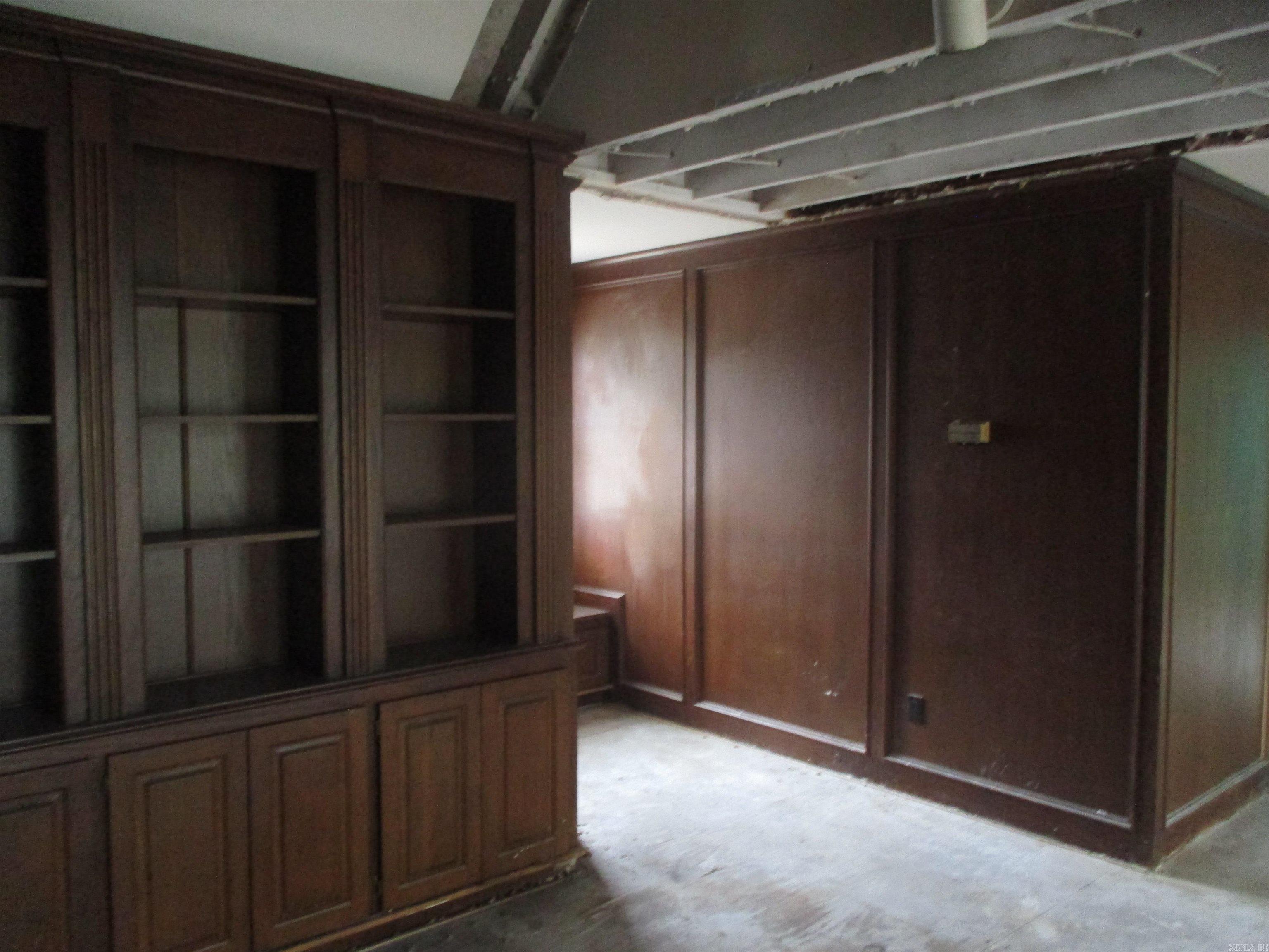 Maple Creek-Orchard Lake - Residential