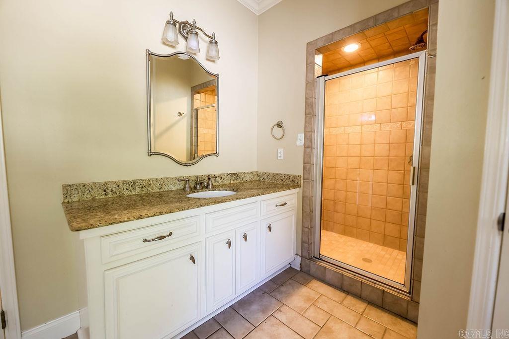 ARKANSAS HGTS - Residential