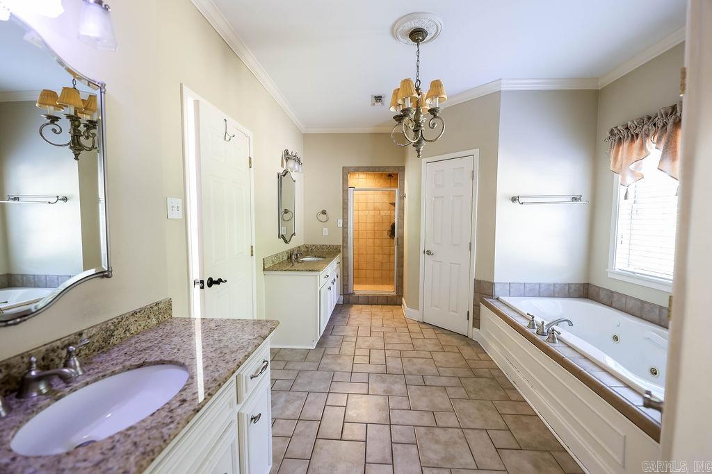 ARKANSAS HGTS - Residential