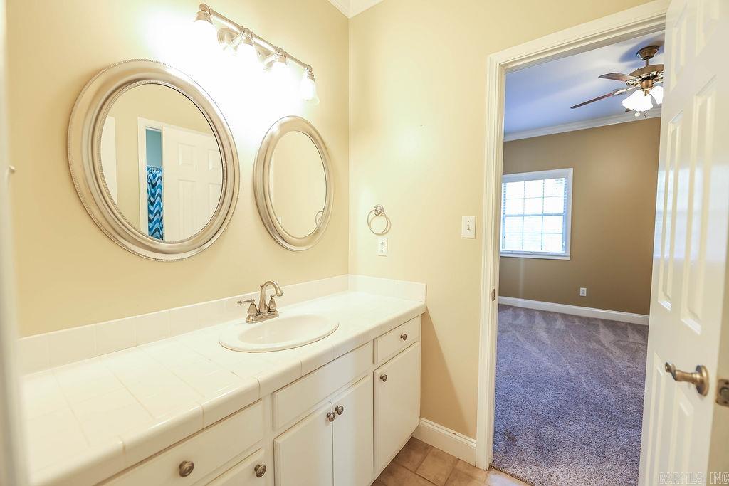 ARKANSAS HGTS - Residential