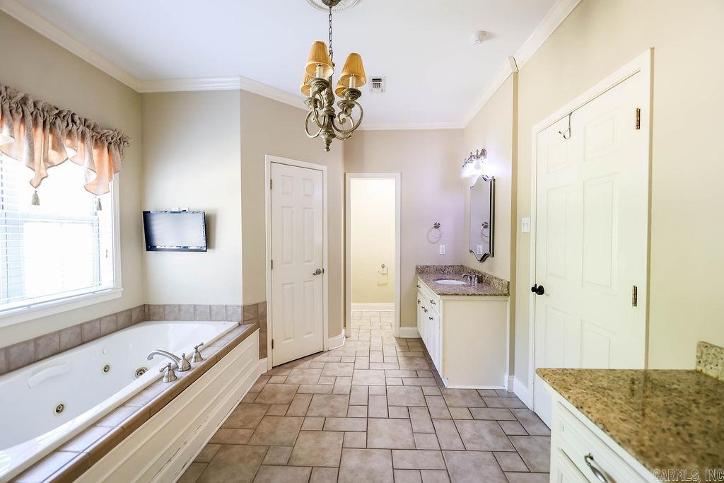 ARKANSAS HGTS - Residential