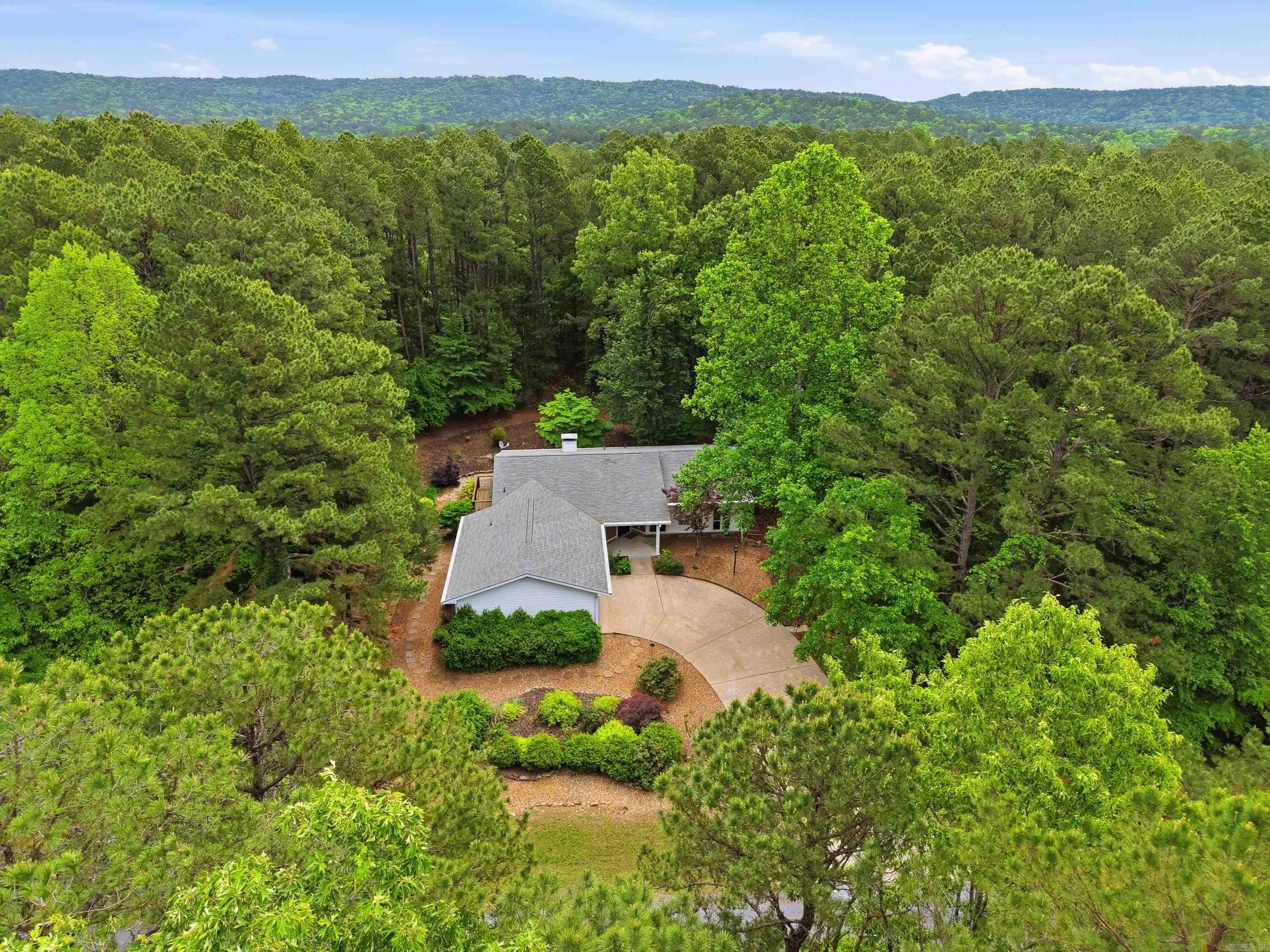 MOUNTAIN RANCH - Residential