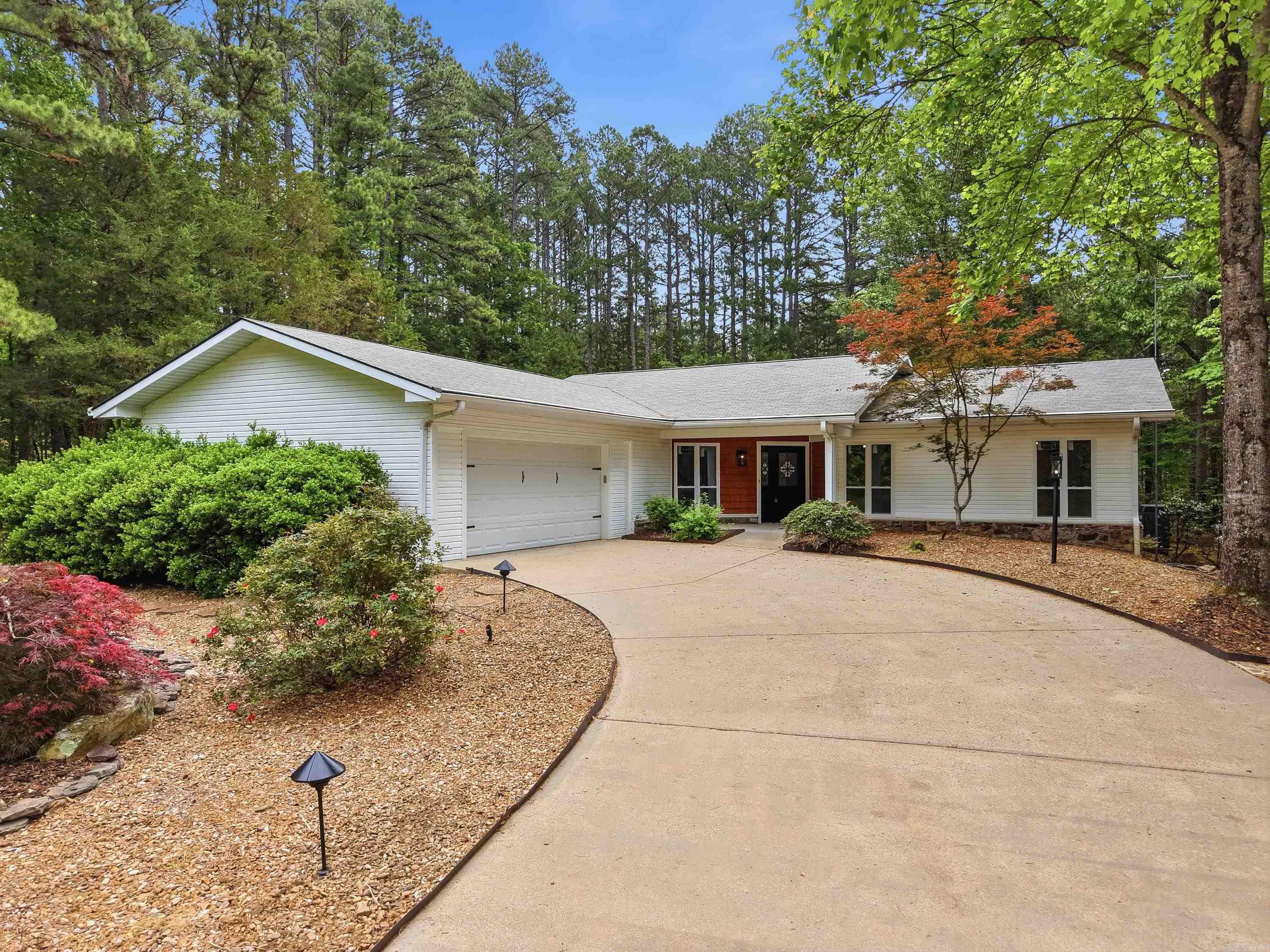 MOUNTAIN RANCH - Residential