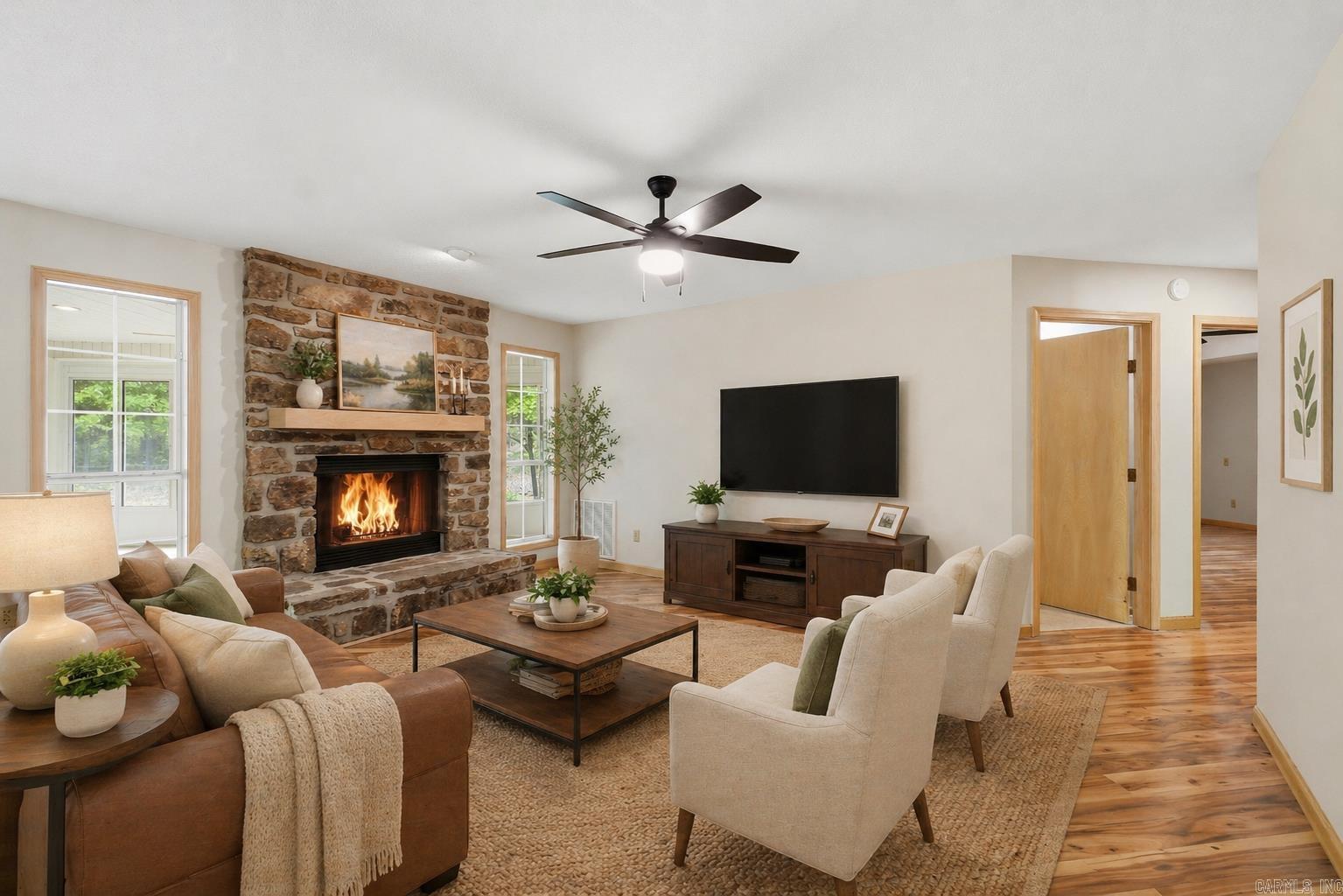 MOUNTAIN RANCH - Residential