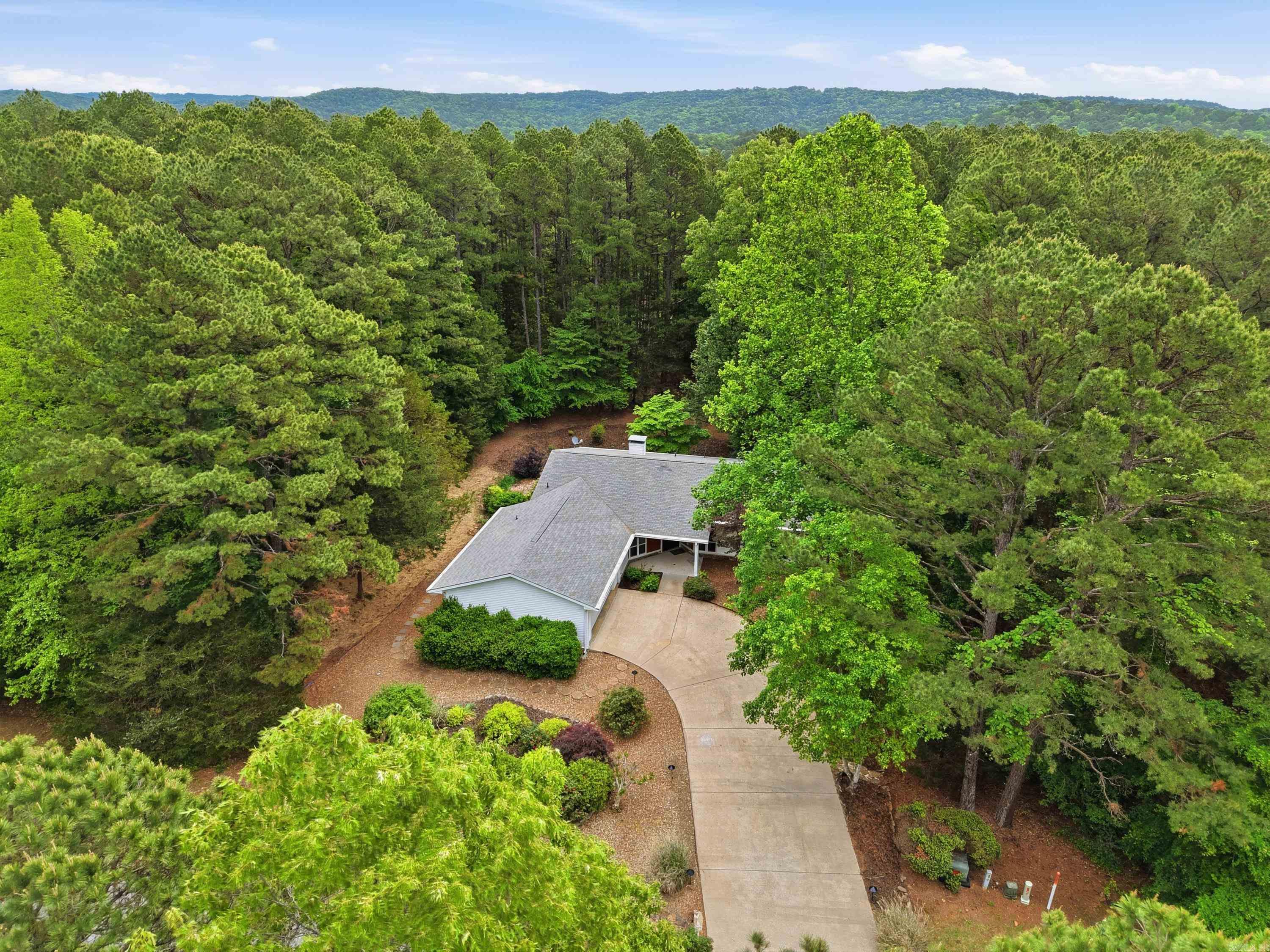 MOUNTAIN RANCH - Residential