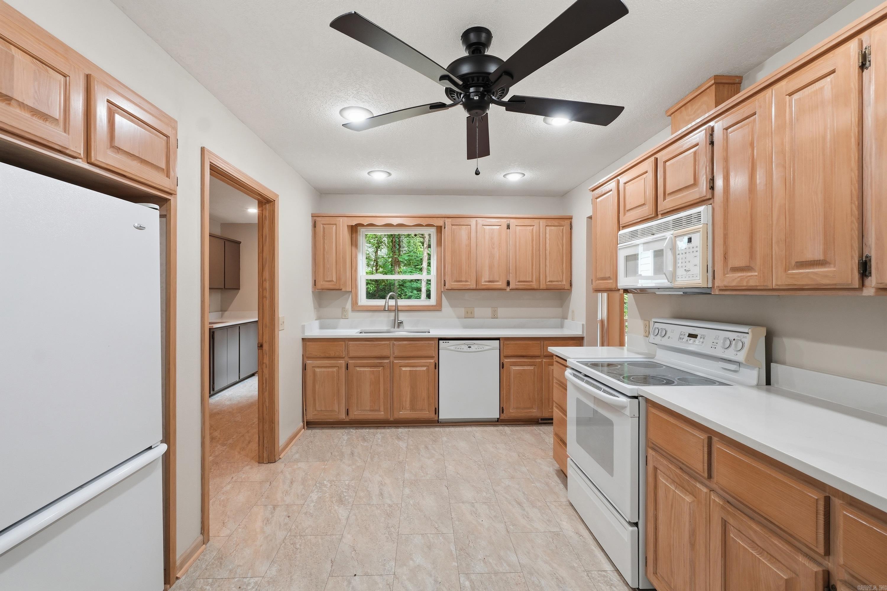 MOUNTAIN RANCH - Residential