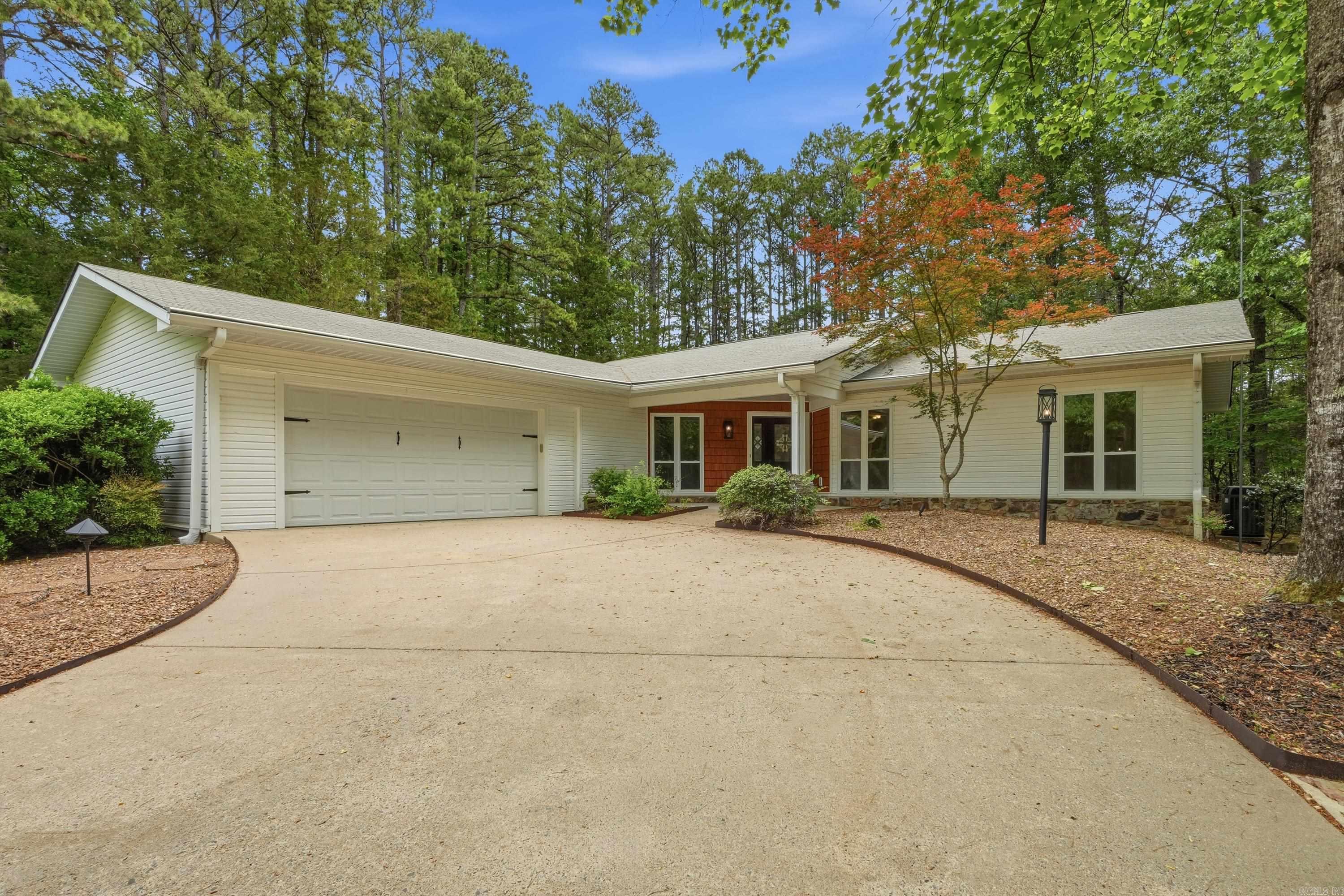 MOUNTAIN RANCH - Residential