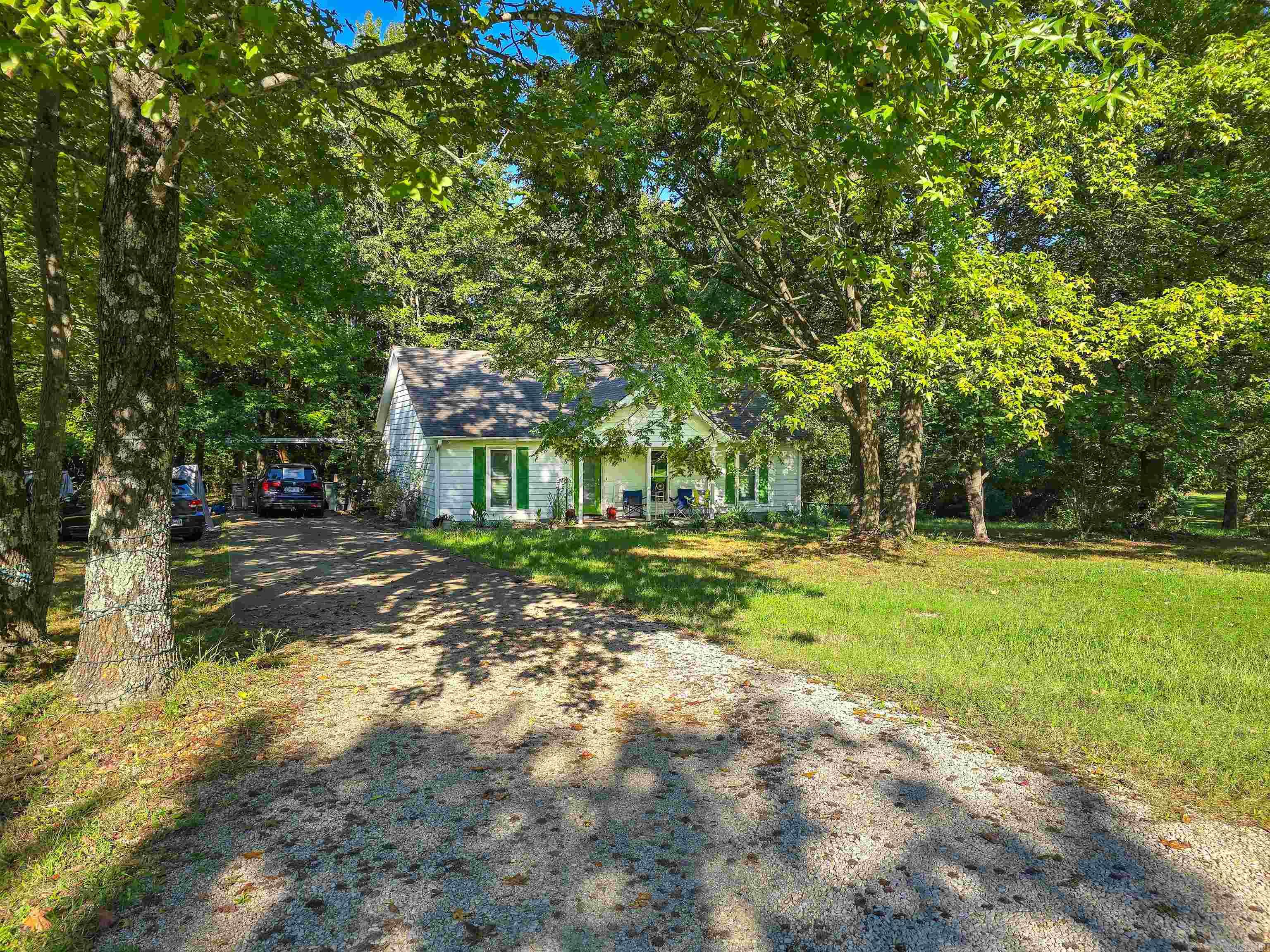 Located on a paved road in a cul-de-sac. This open floor plan offers 3 bedrooms and 2 baths plus an addition on the back that could be a 4th bedroom with walk-in closet but is currently being used as a 2nd living area. 1 acre tree covered lot with storage building. LEGAL: Lot 3 Claytons Survey Replat of Lot 36 Hasbrook Hills Subdivision, Craighead County, AR. (Parcel #13-143041-03700) containing 1 m/l acre.