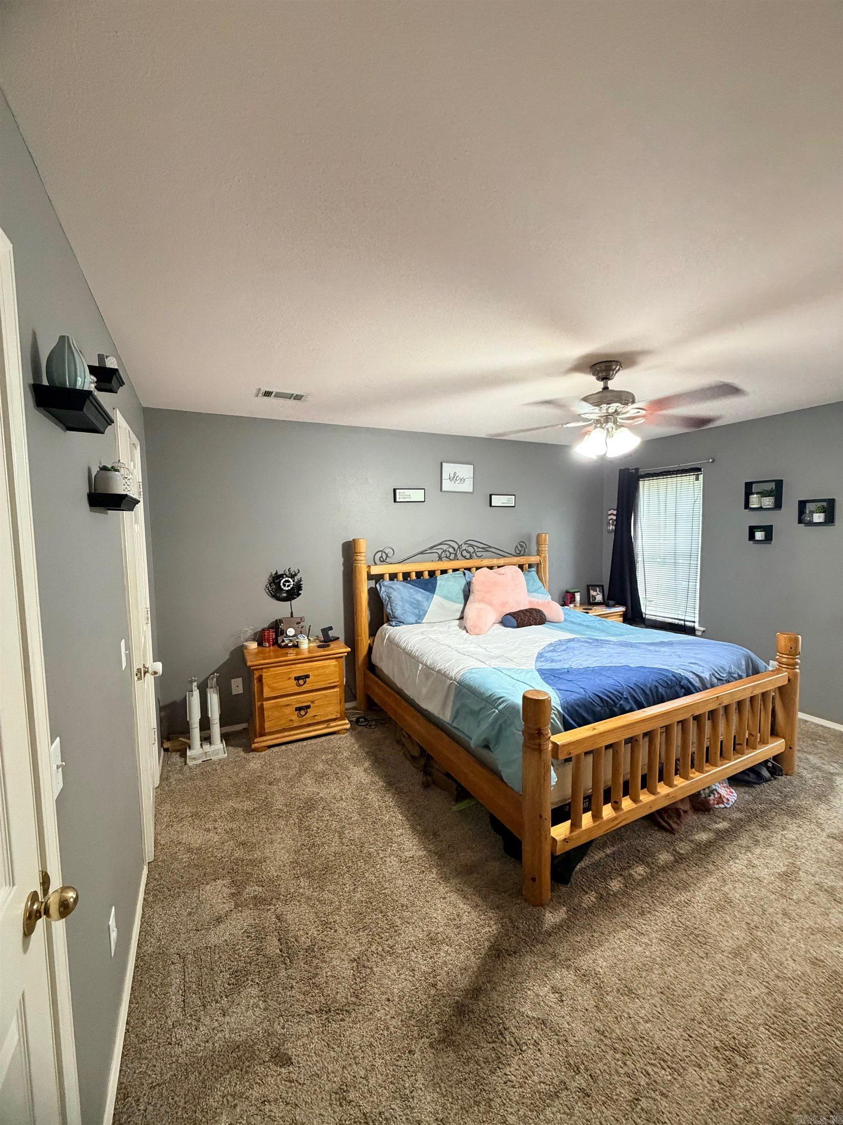 COUNTRY WOODS ESTATES - Residential