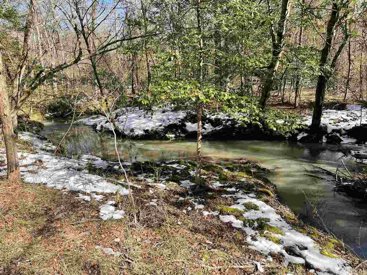 Metes & Bounds - Land