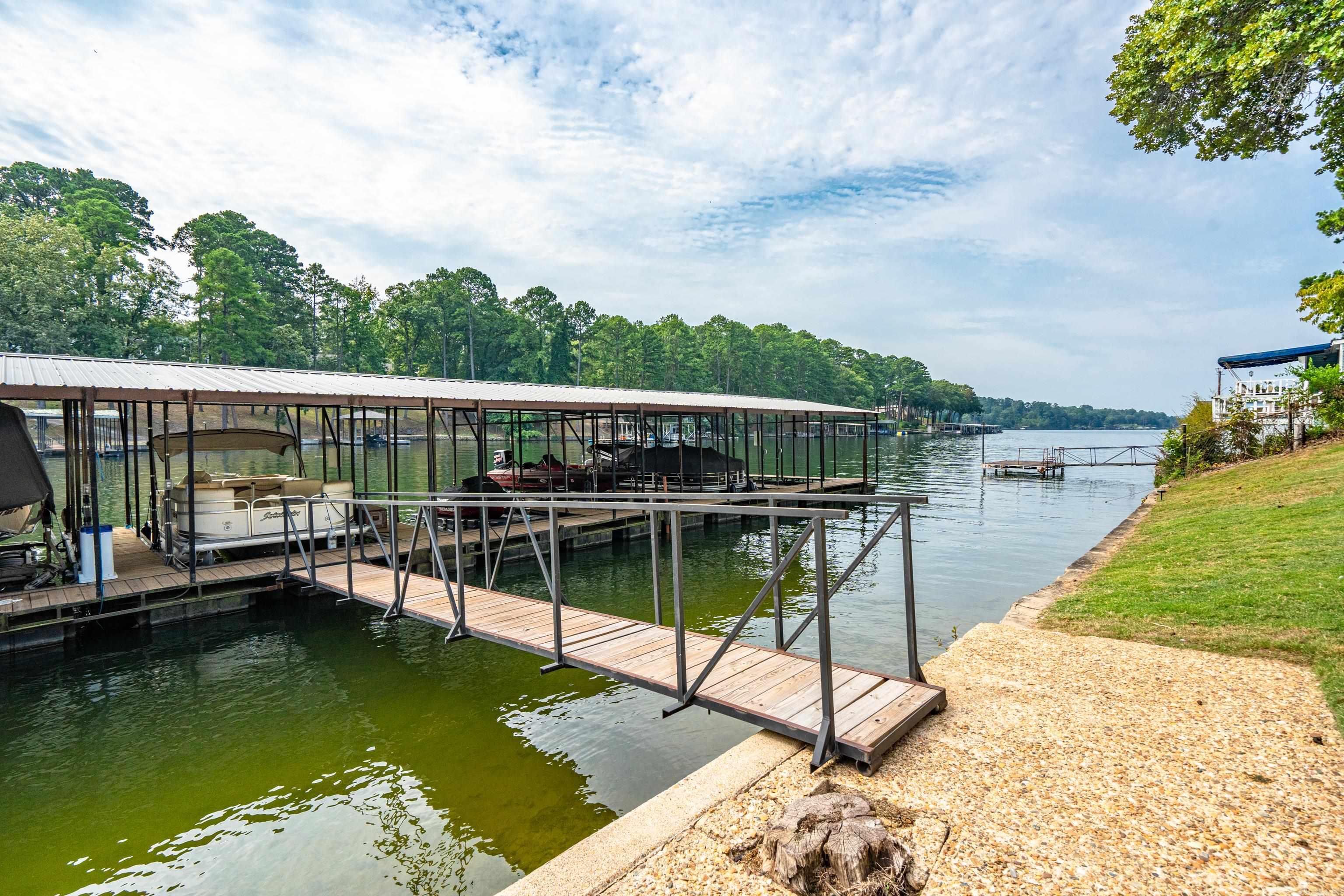 Sutton Place HPR - Residential