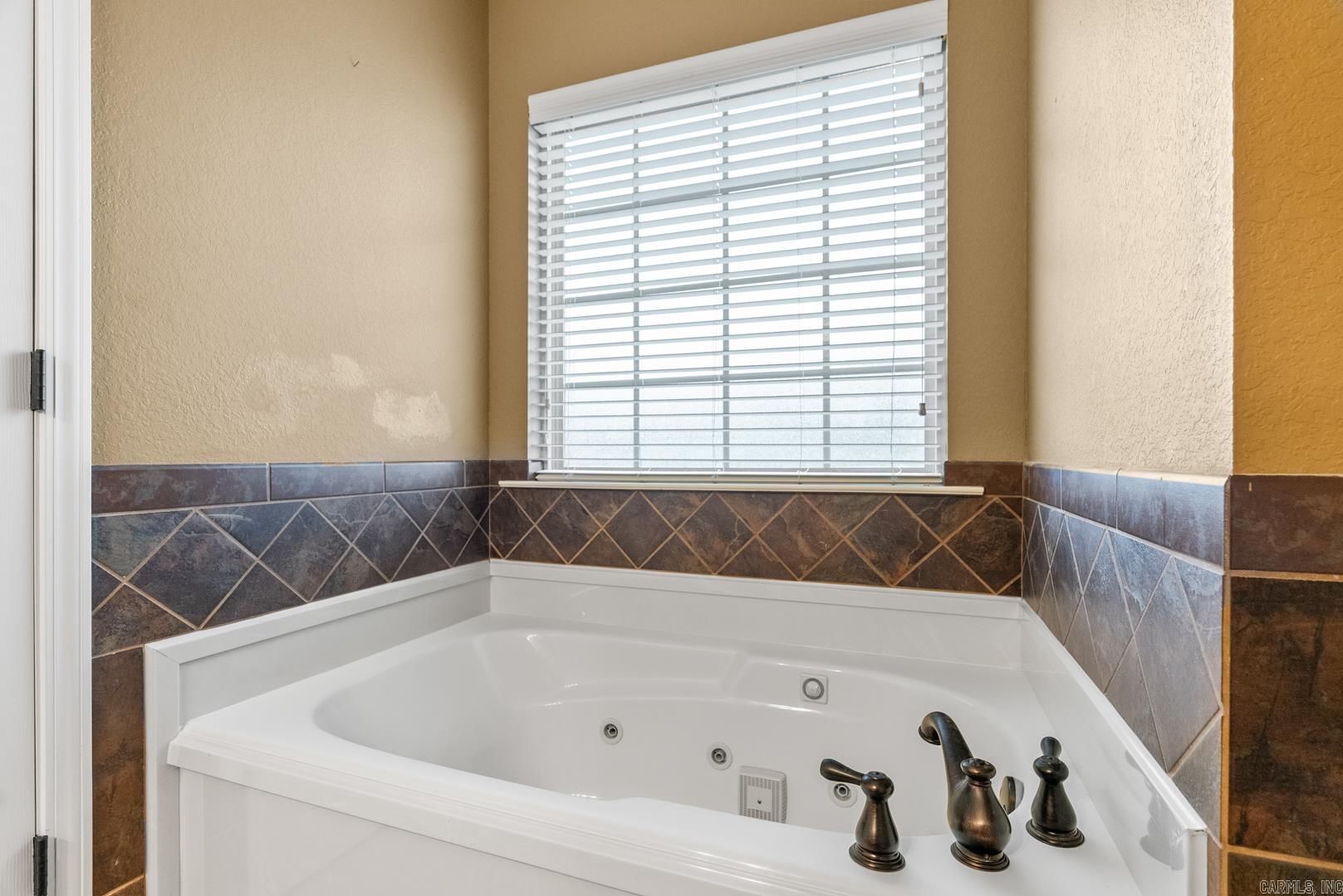 DEER VALLEY - Residential