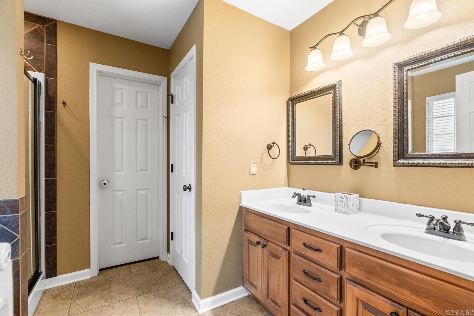 DEER VALLEY - Residential