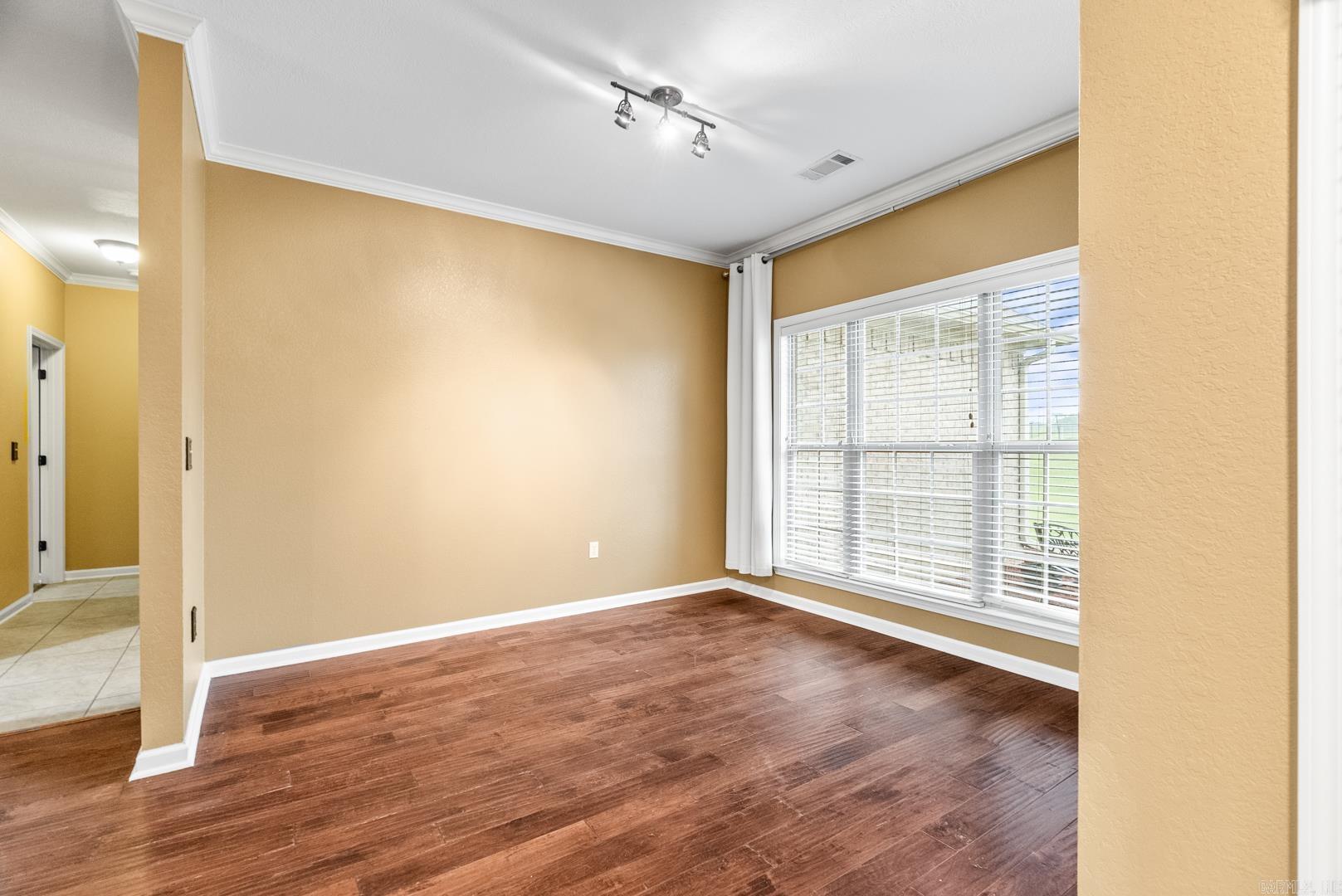 DEER VALLEY - Residential