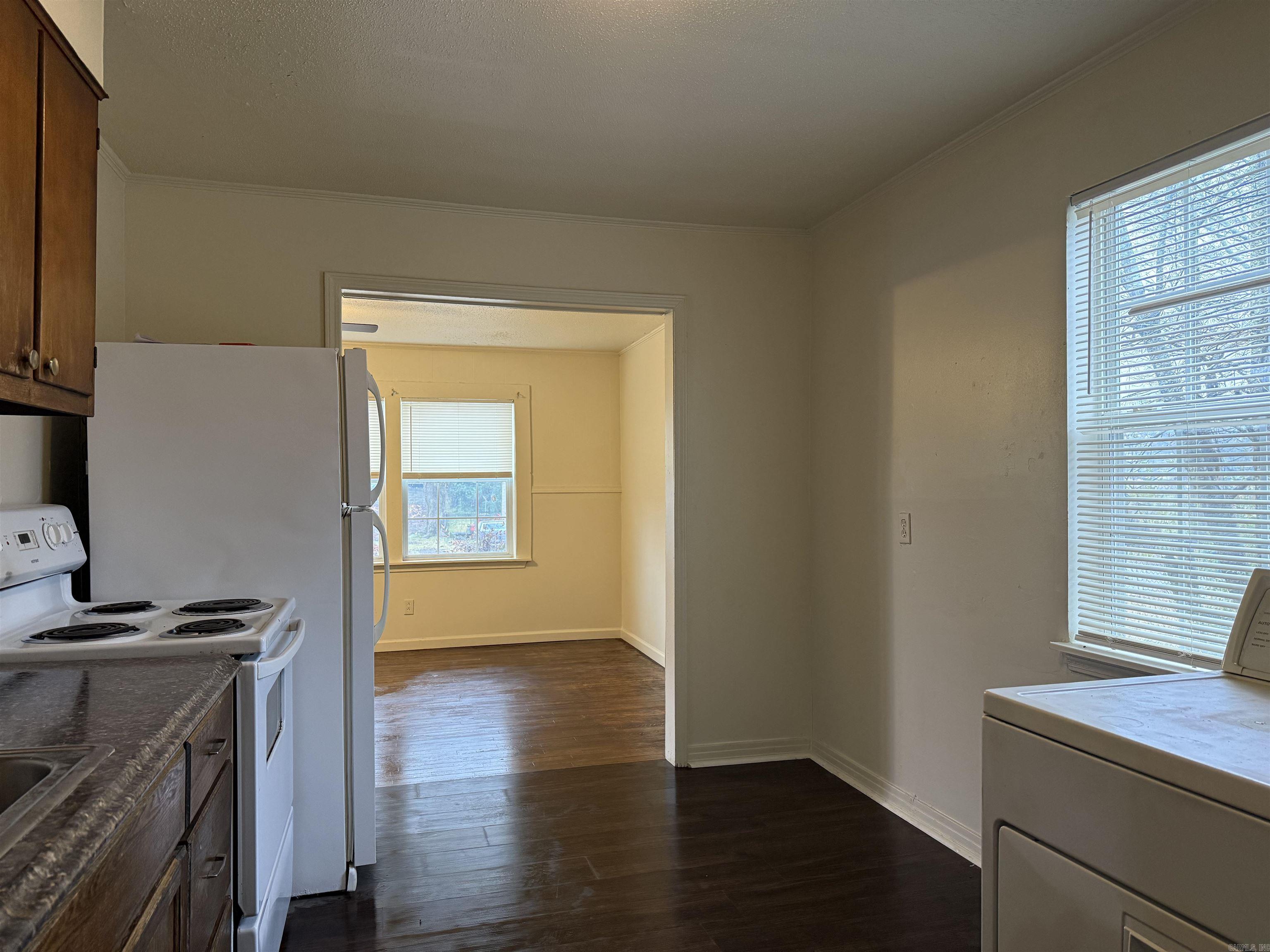 BROWN STREET - Residential