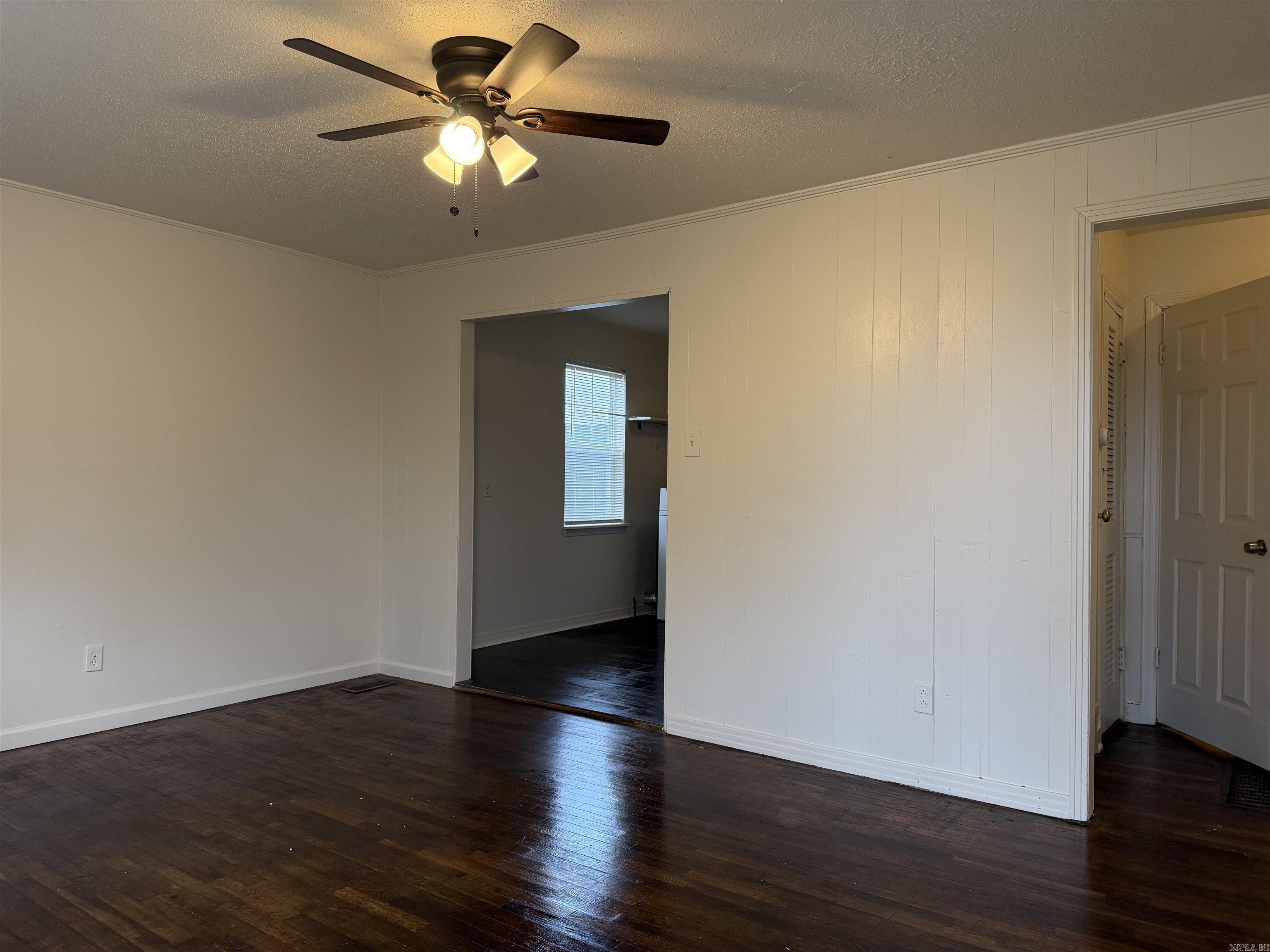 BROWN STREET - Residential