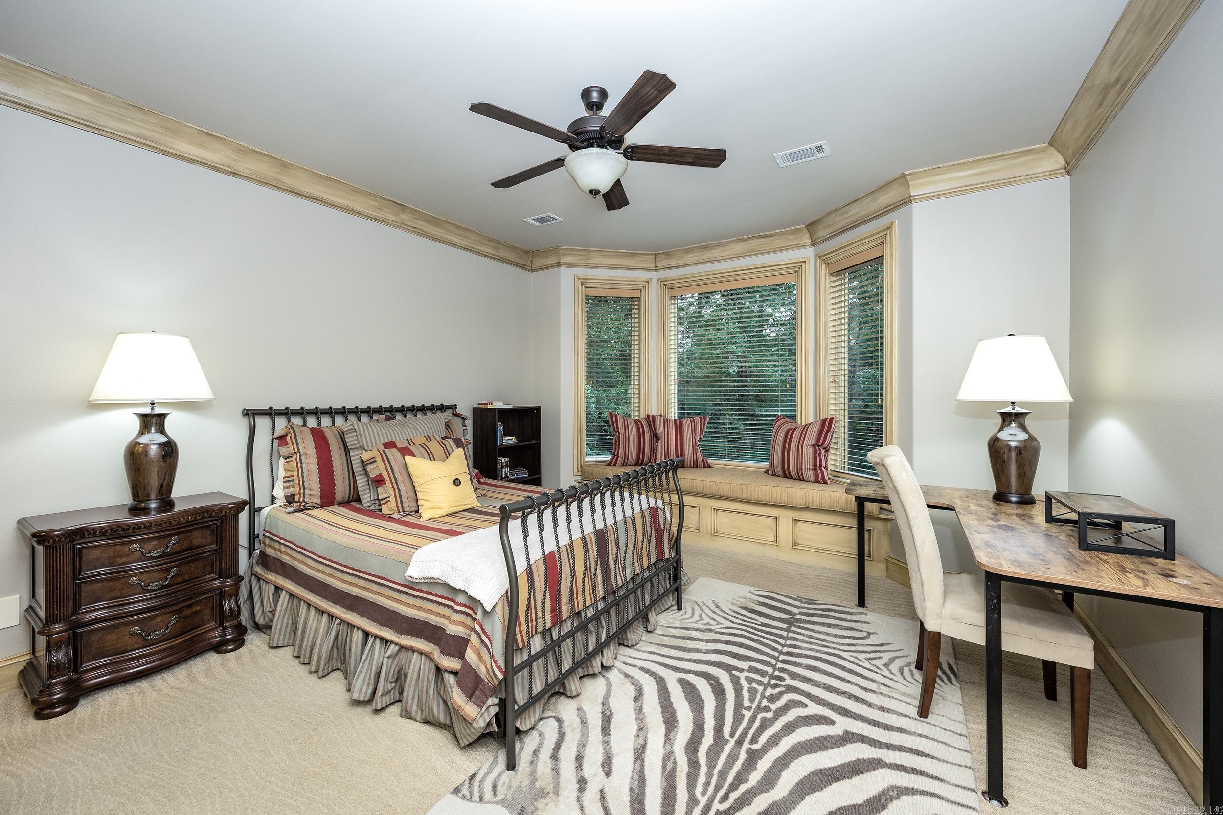 CHENAL VALLEY SOLOGNE CIRCLE - Residential