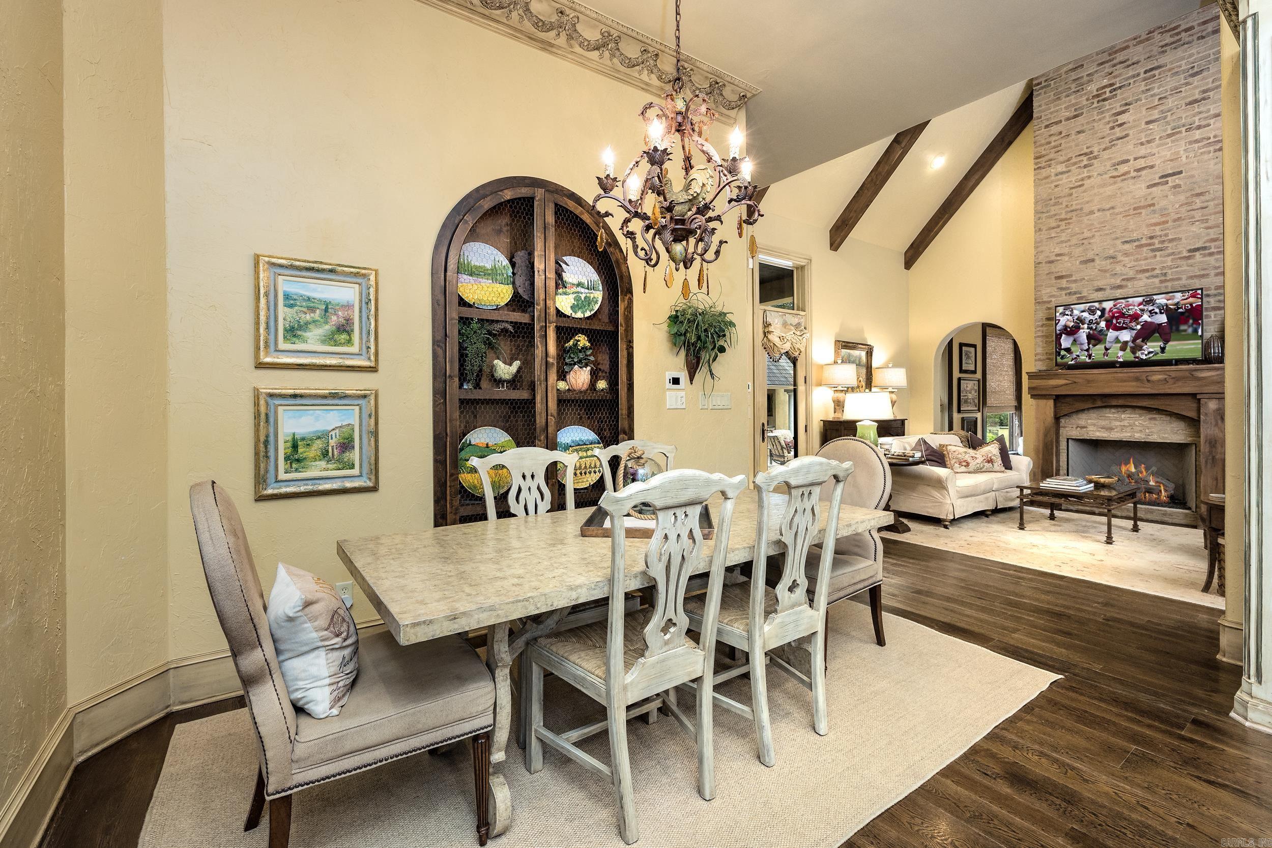 CHENAL VALLEY SOLOGNE CIRCLE - Residential