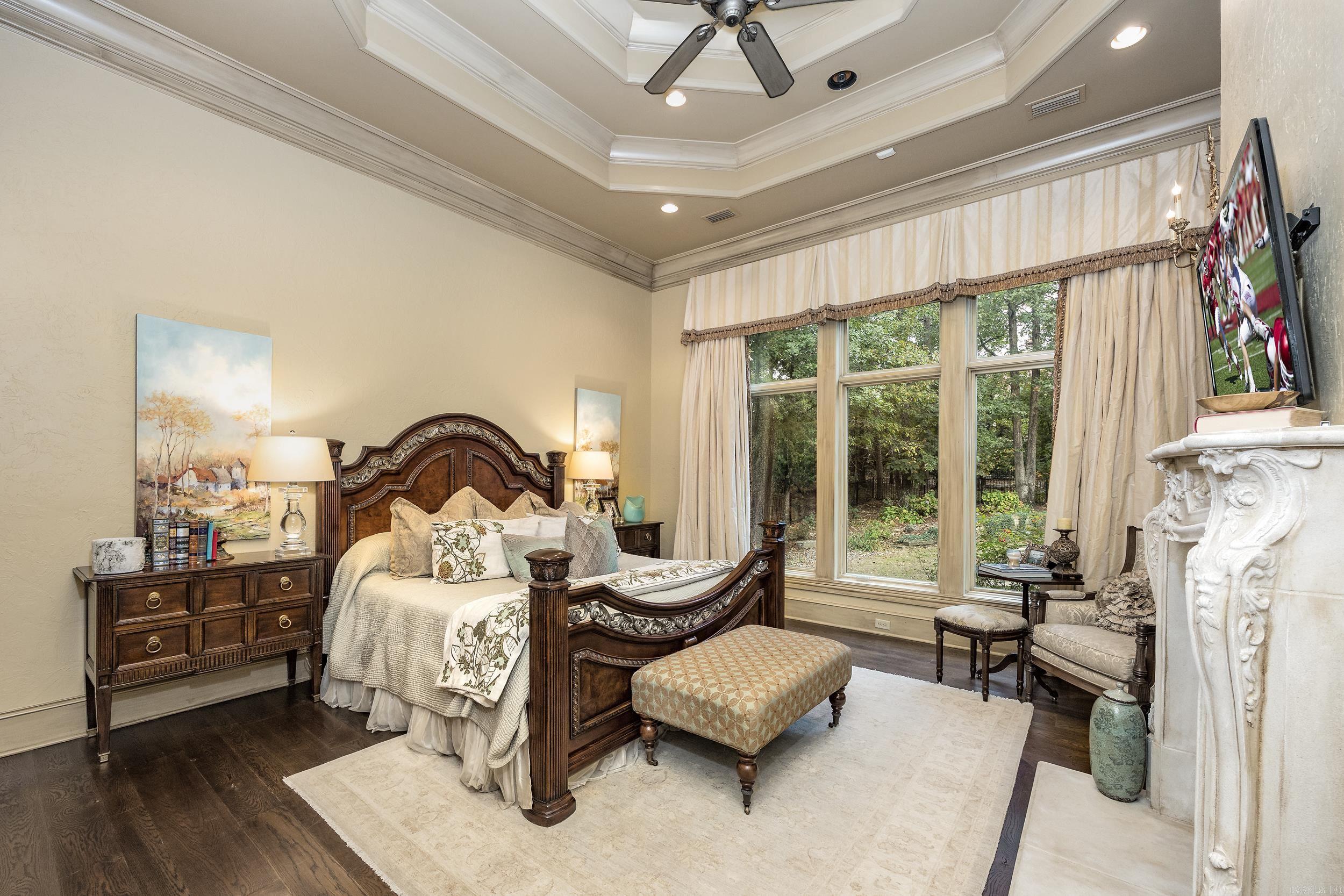 CHENAL VALLEY SOLOGNE CIRCLE - Residential