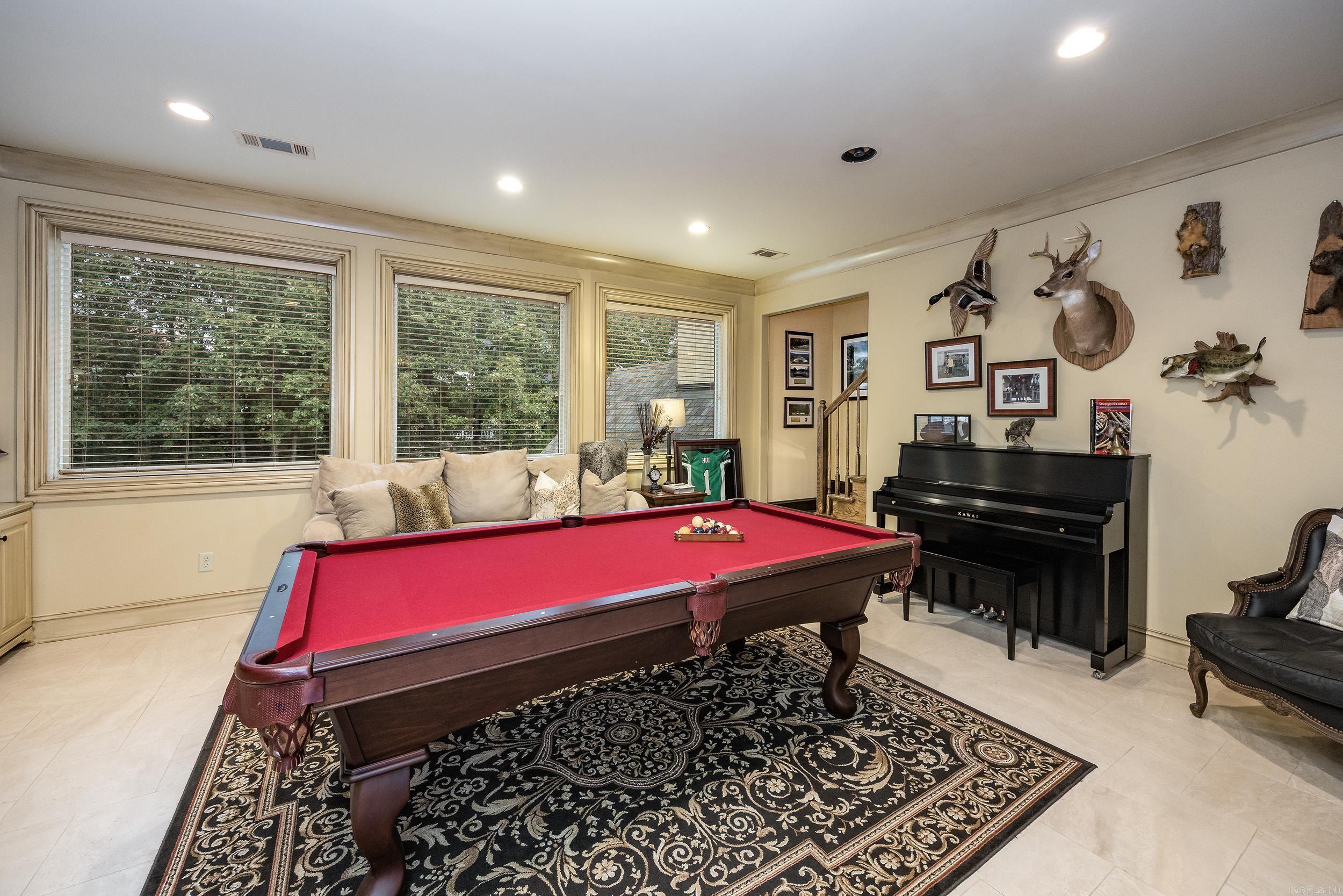 CHENAL VALLEY SOLOGNE CIRCLE - Residential