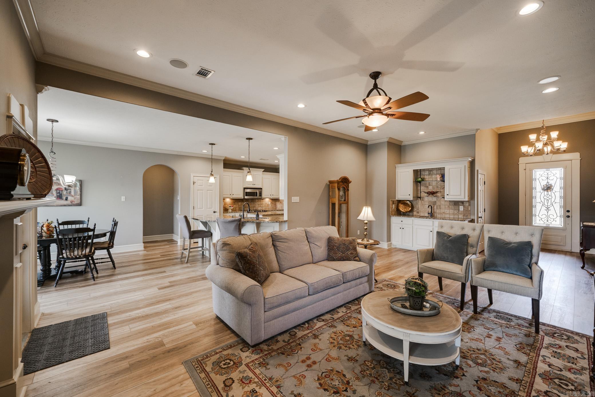 CHESTNUT MEADOWS - Residential