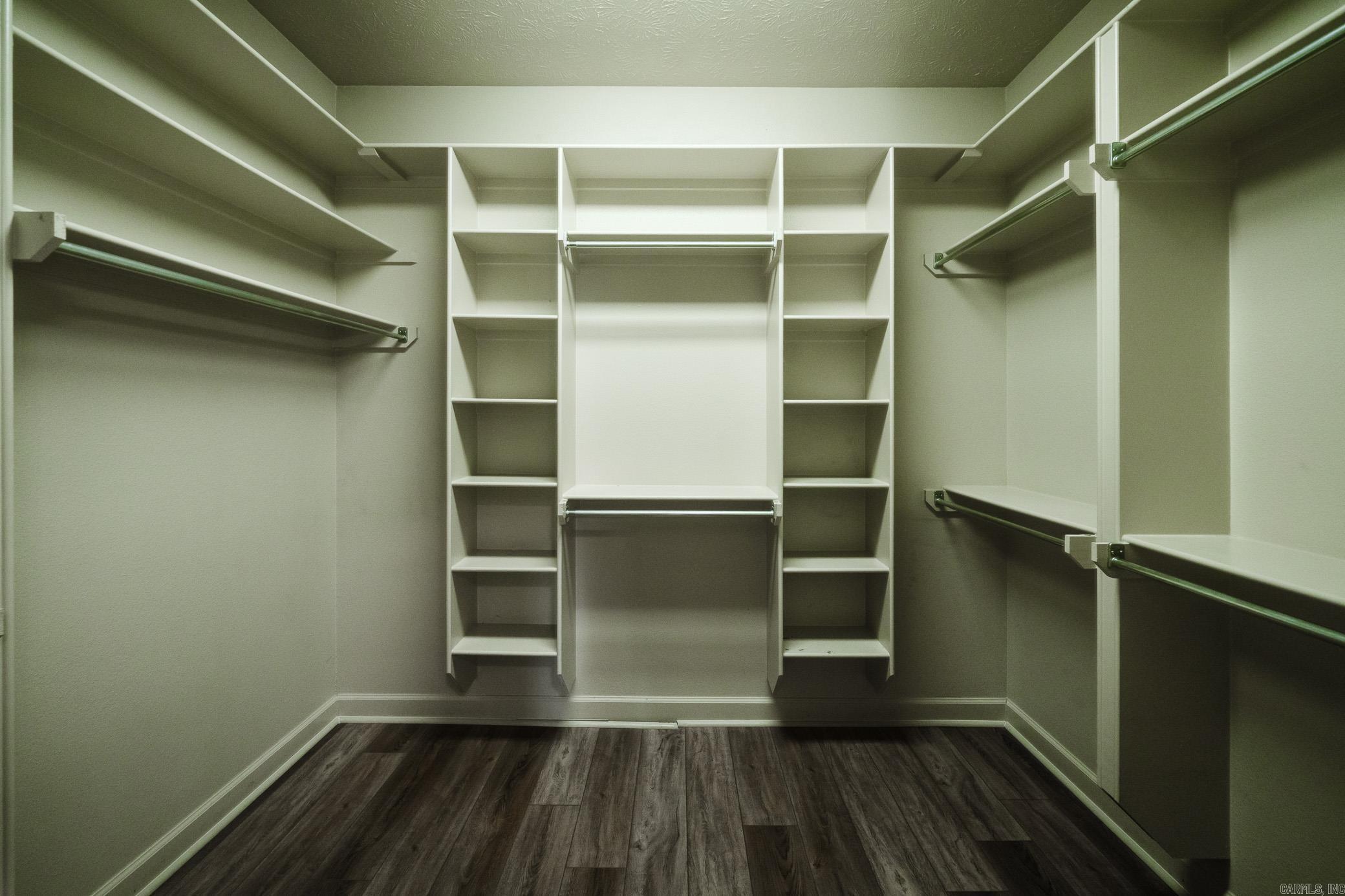 CHESTNUT MEADOWS - Residential