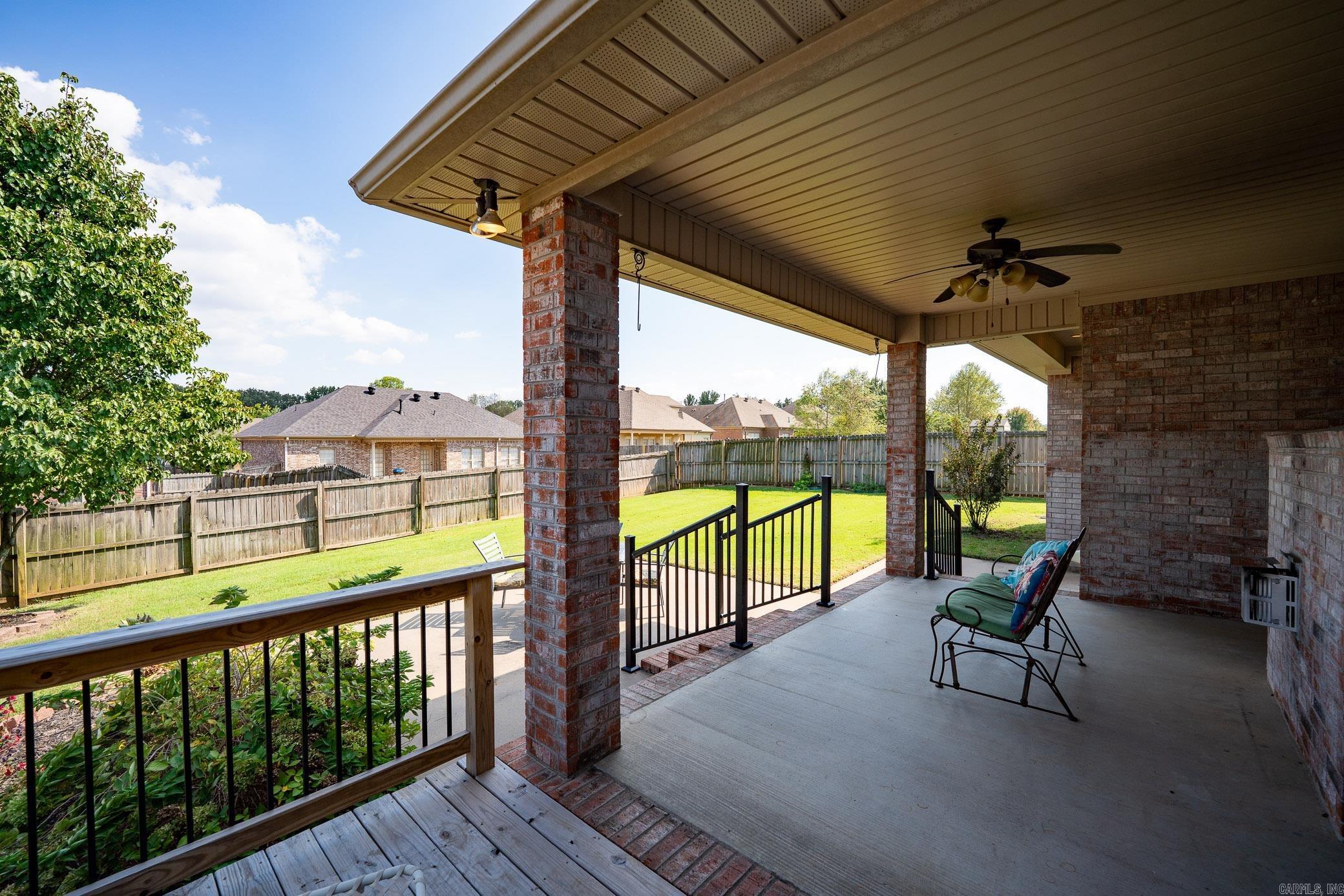 CHESTNUT MEADOWS - Residential