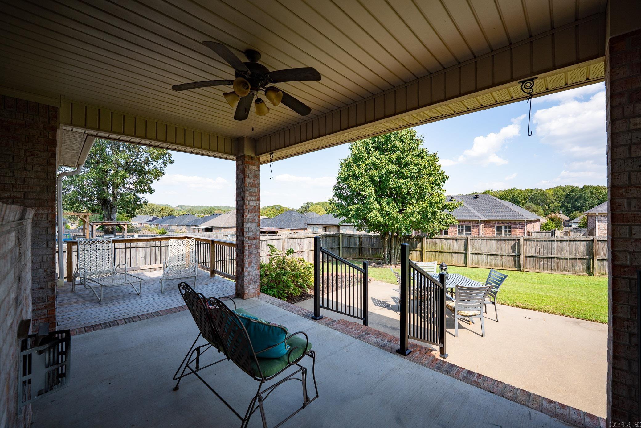 CHESTNUT MEADOWS - Residential