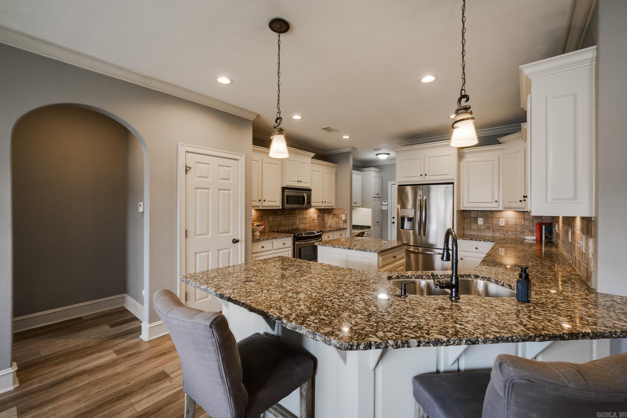 CHESTNUT MEADOWS - Residential