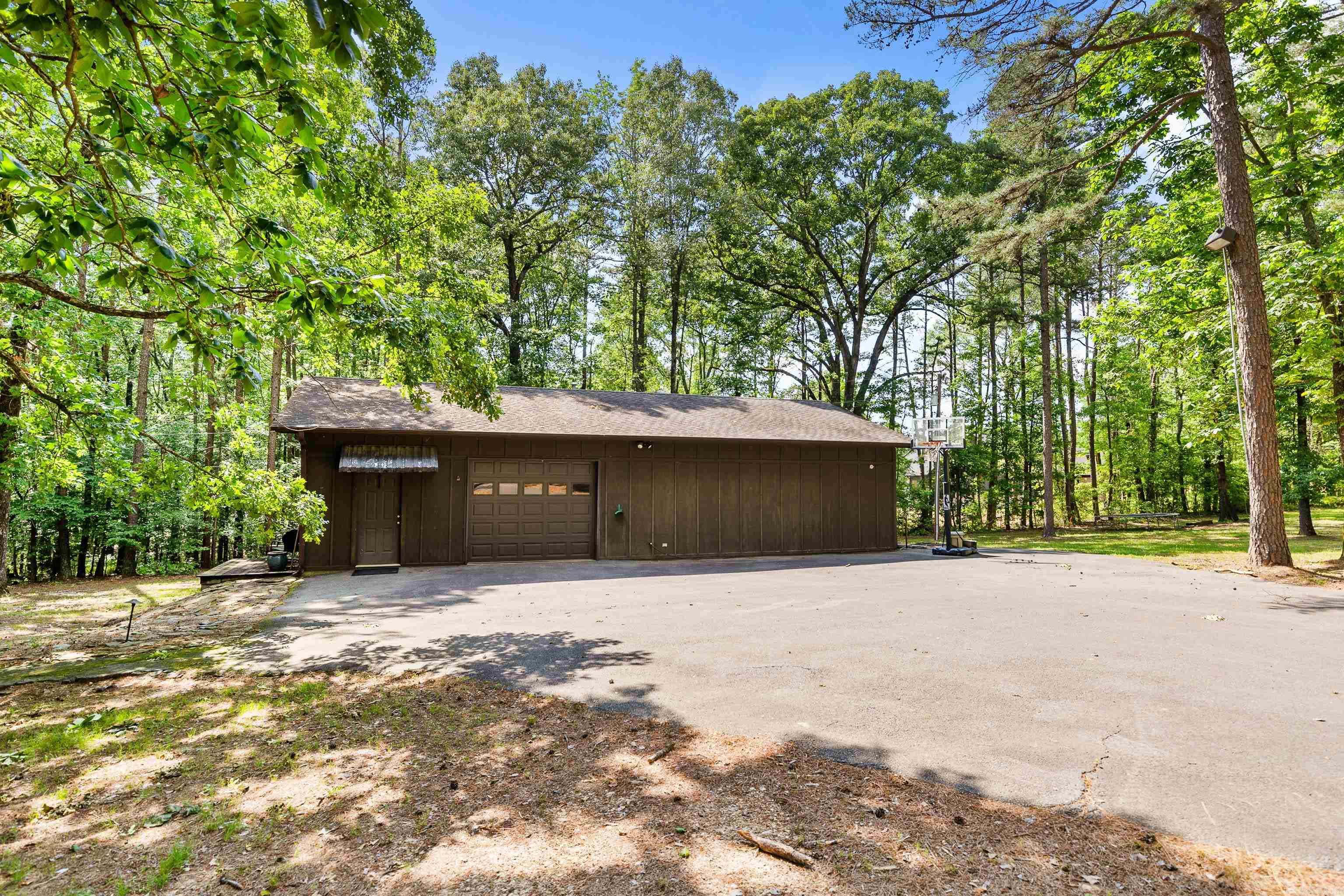 LYNNFIELD CE - Residential