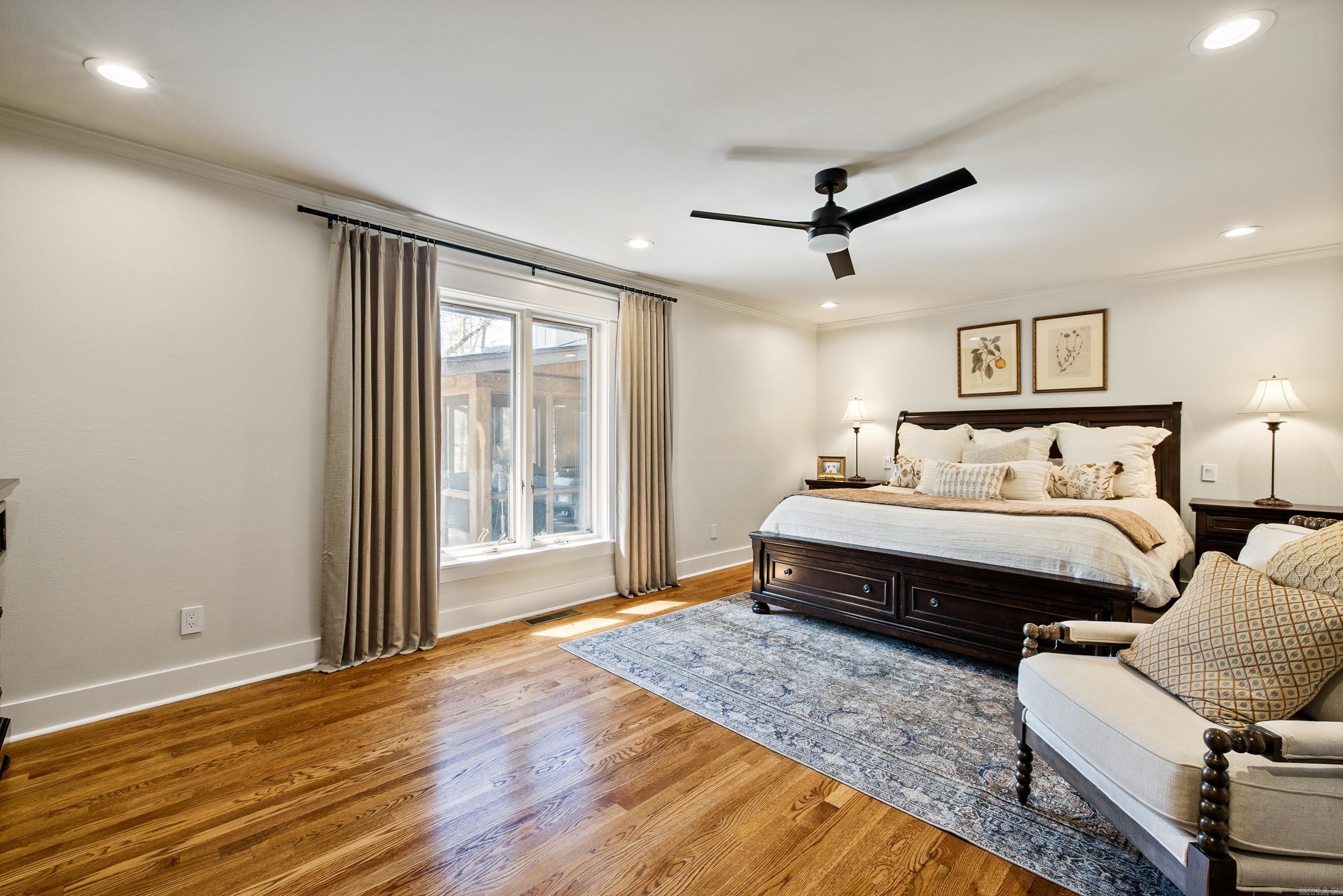 LYNNFIELD CE - Residential