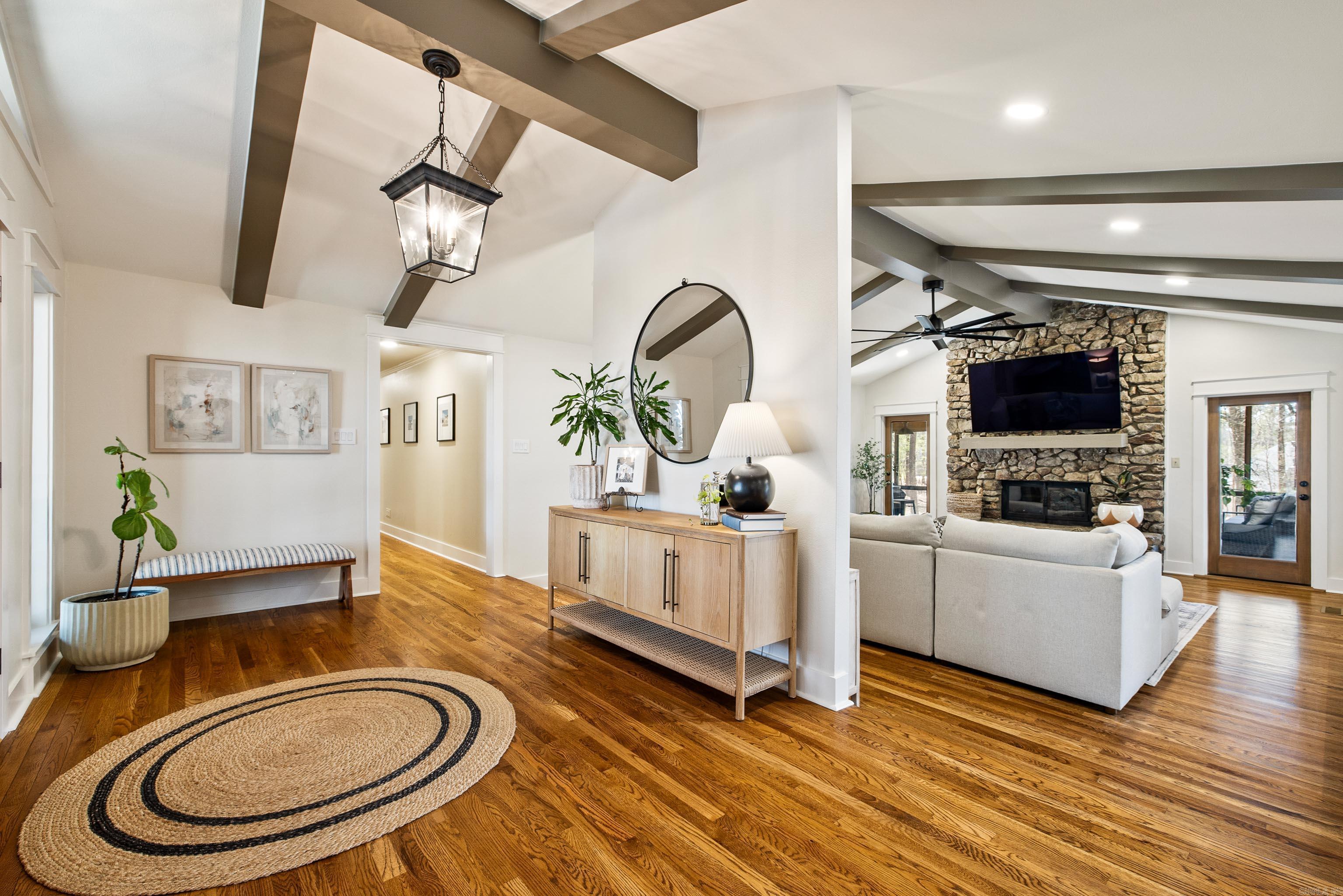 LYNNFIELD CE - Residential