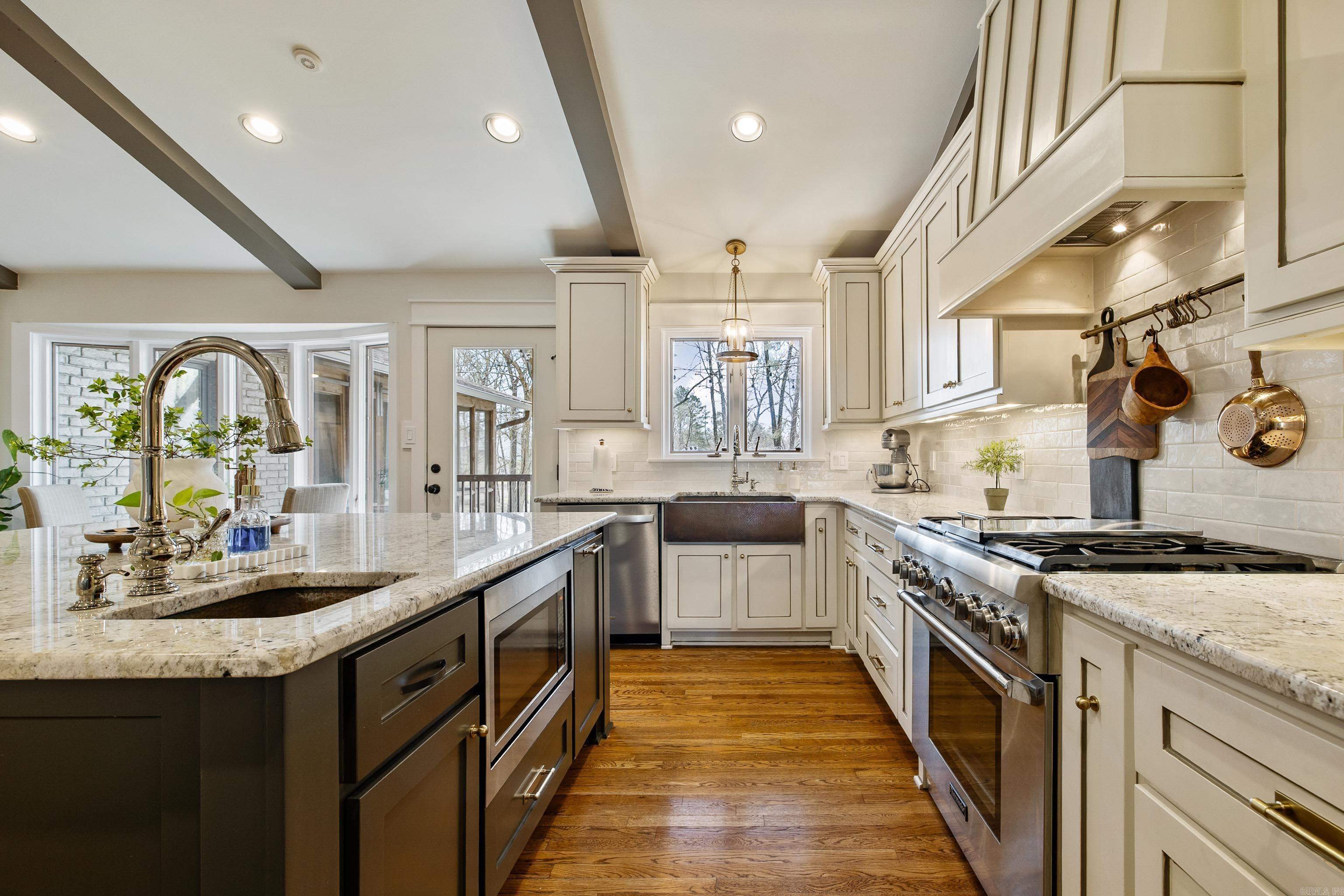 LYNNFIELD CE - Residential