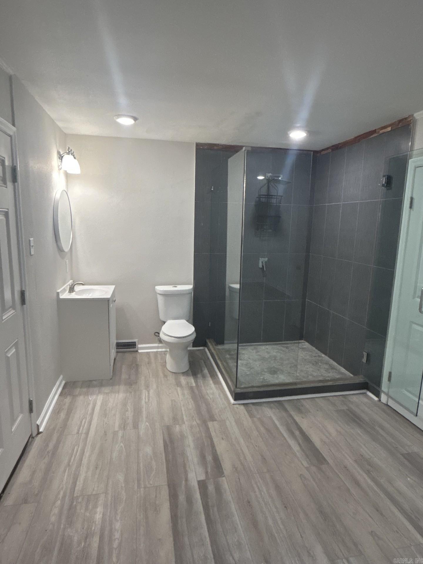 MARLOWE MANOR - Residential