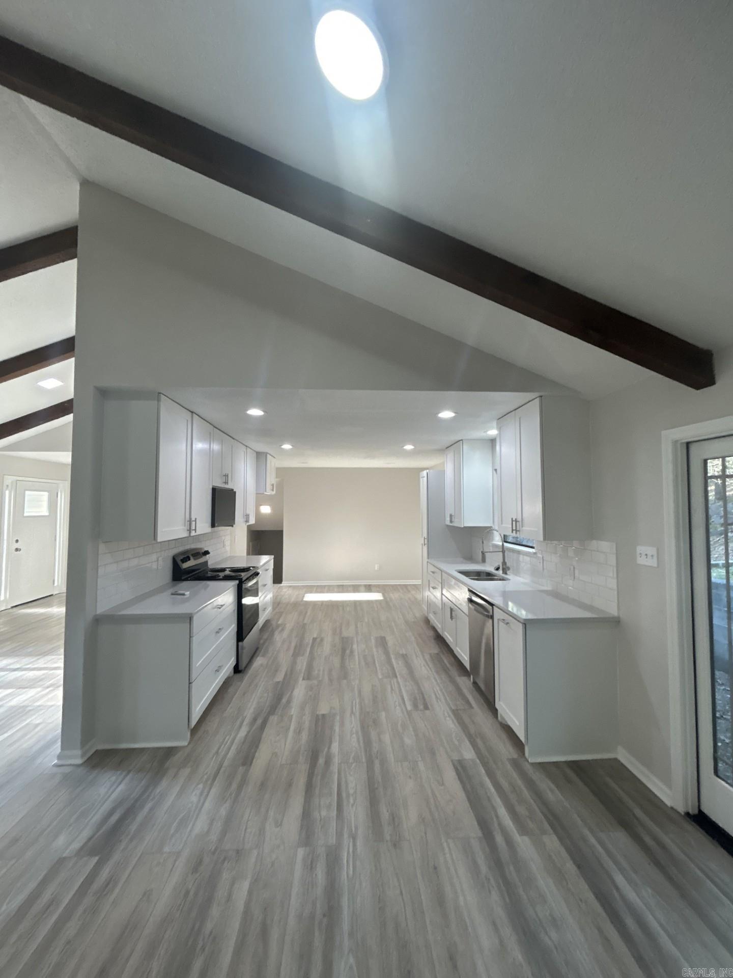 MARLOWE MANOR - Residential