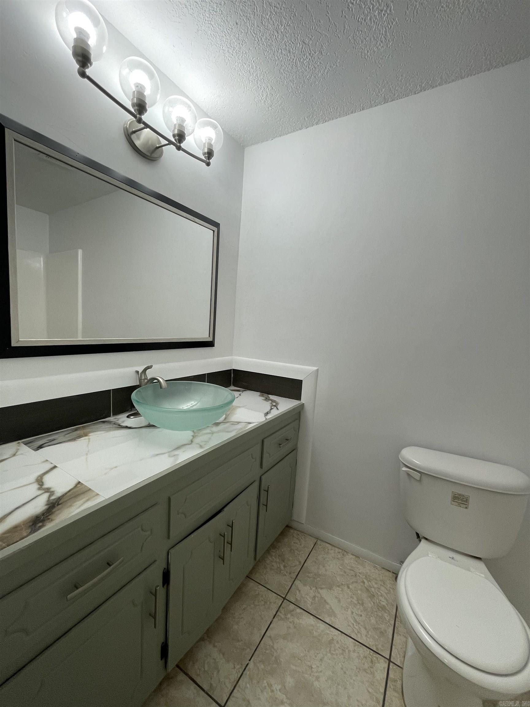 Villa West - Residential