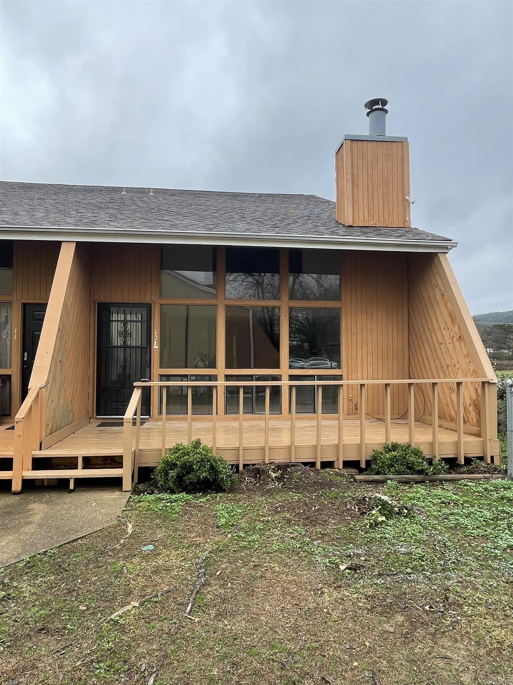 Villa West - Residential