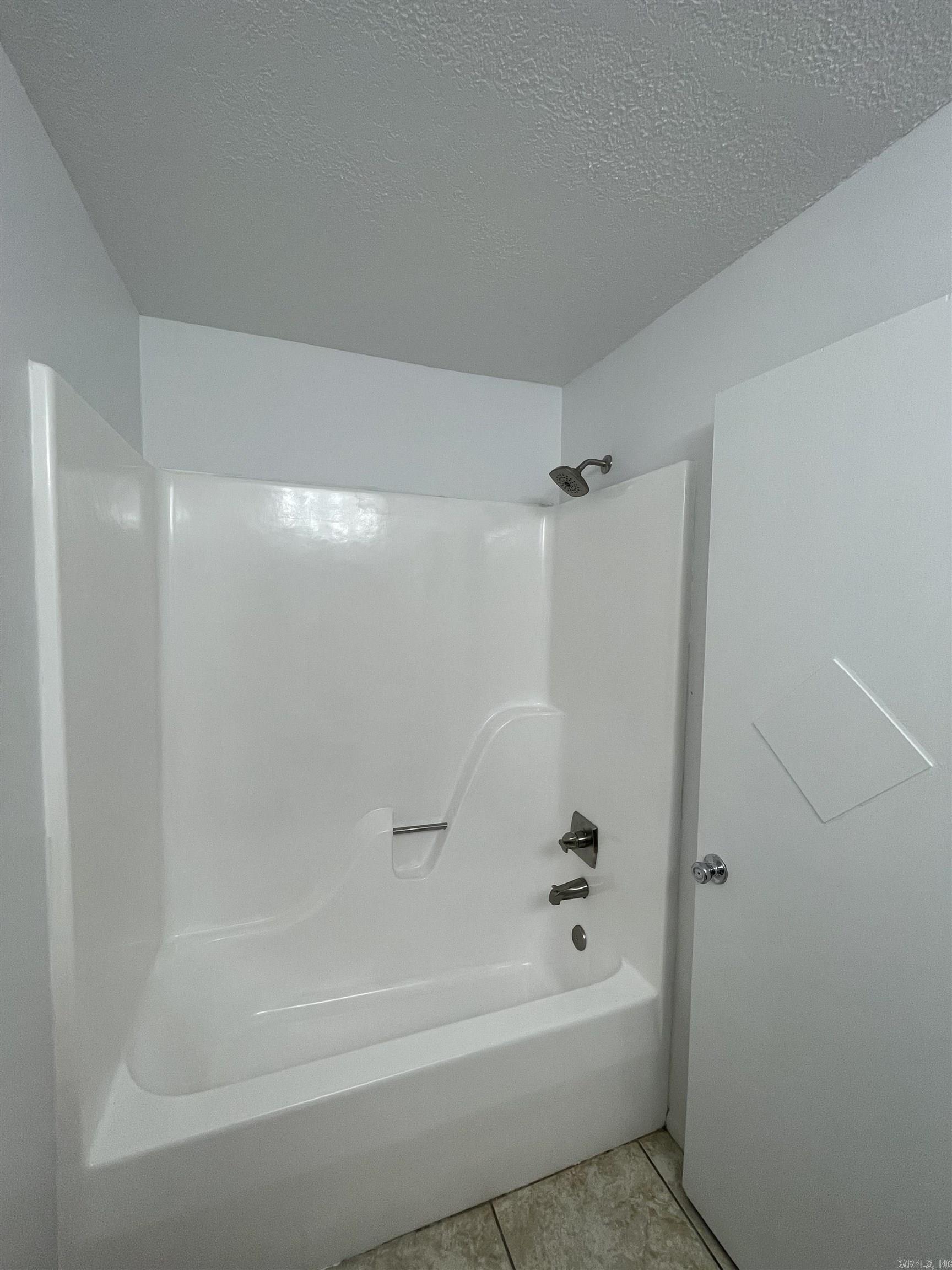 Villa West - Residential