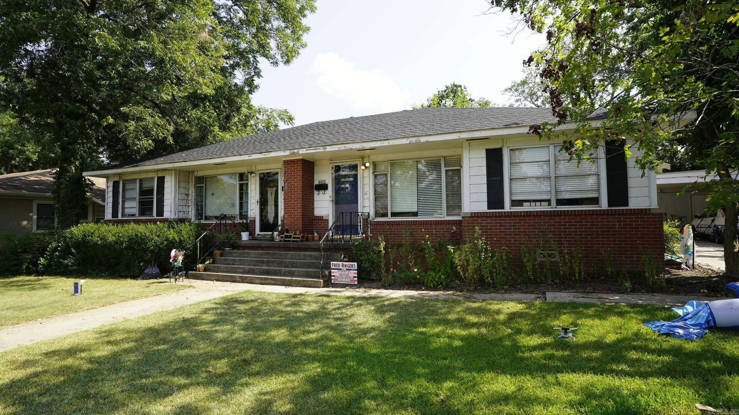 MOUNTAIN HOME - Residential