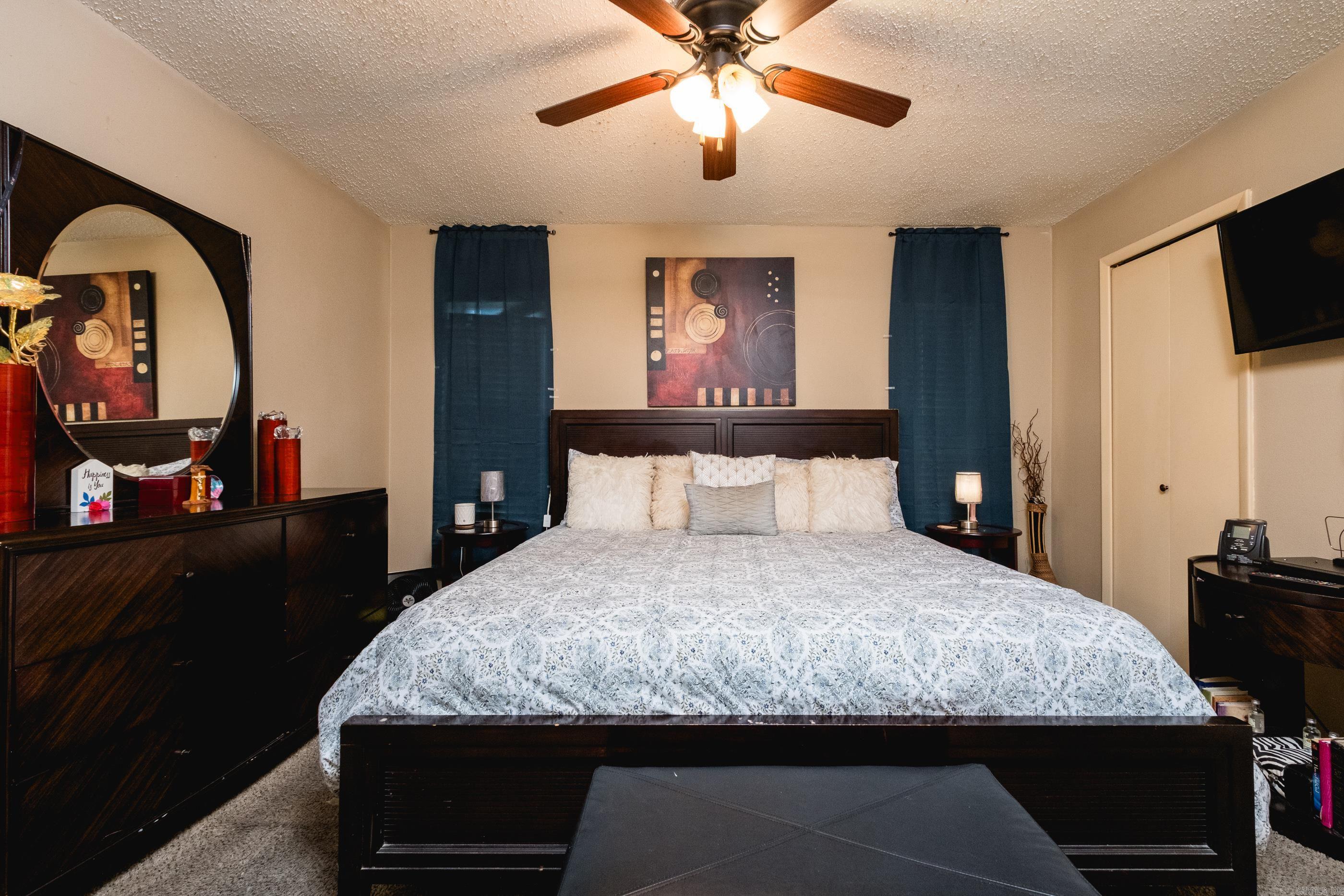 BRENTWOOD - Residential