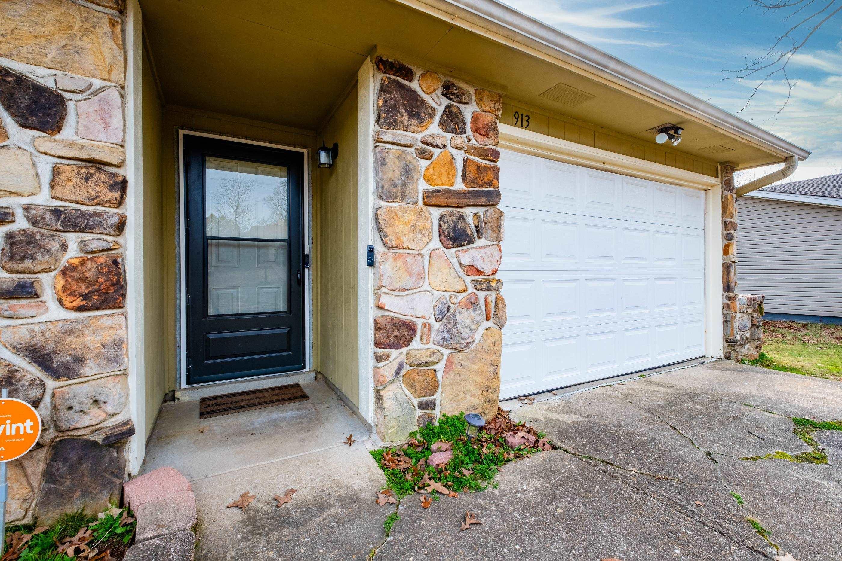 BRENTWOOD - Residential