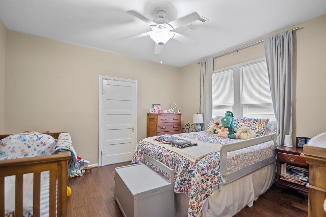 Englewood - Residential