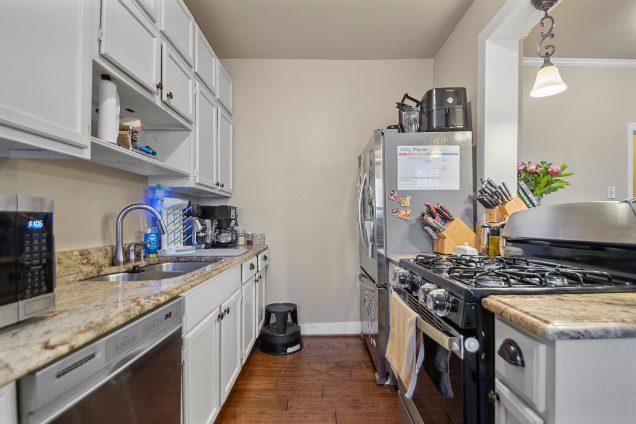 Englewood - Residential